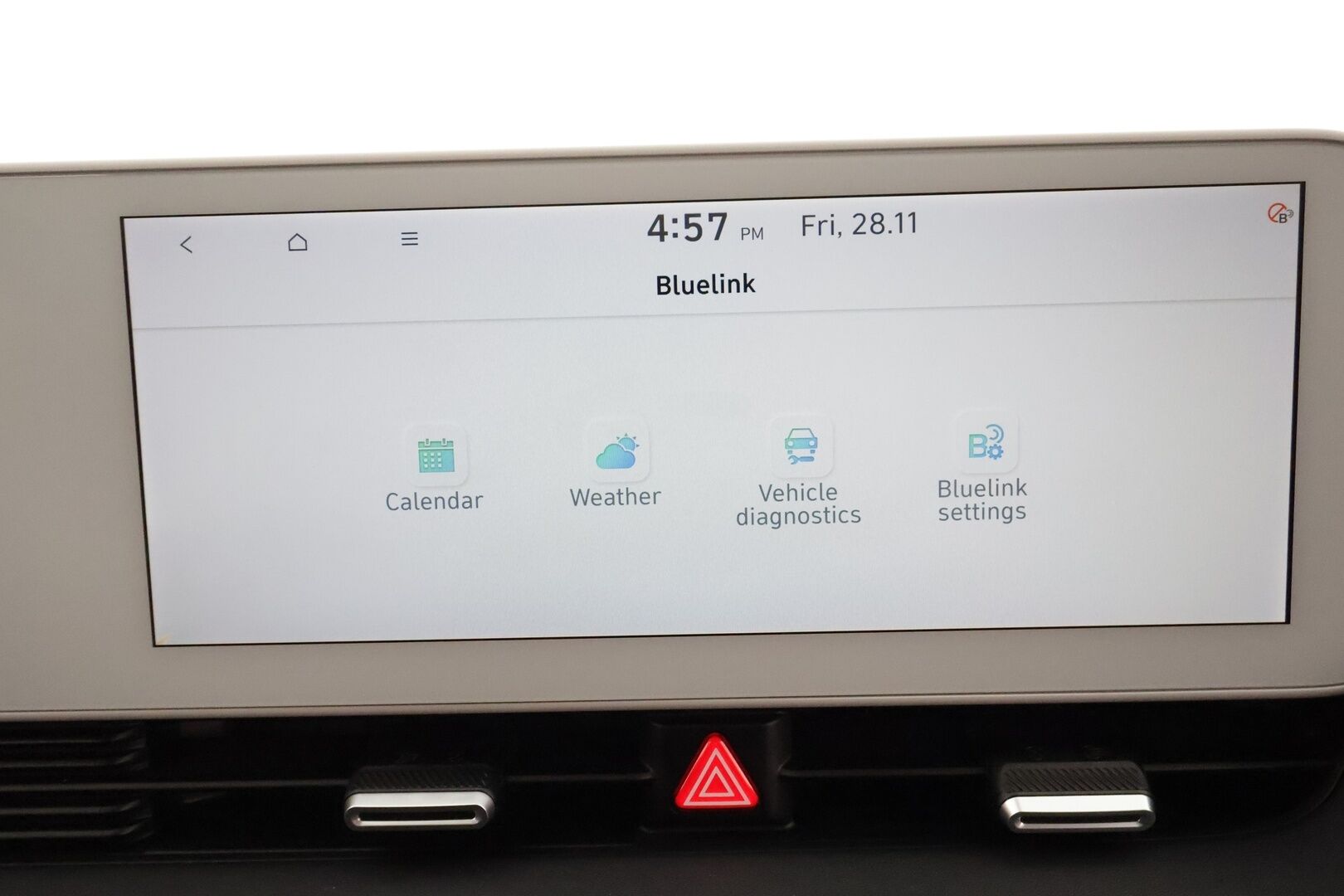 HYUNDAI IONIQ 5 2022 58 kWh 235hv AWD Uniq * ACC / HUD / Solar-katto / 360° / Bose / ILP / Ilmastoidut nahat / Muistipenkki / LED / Navi * - Akku kuntotarkastettu / 2x renkaat