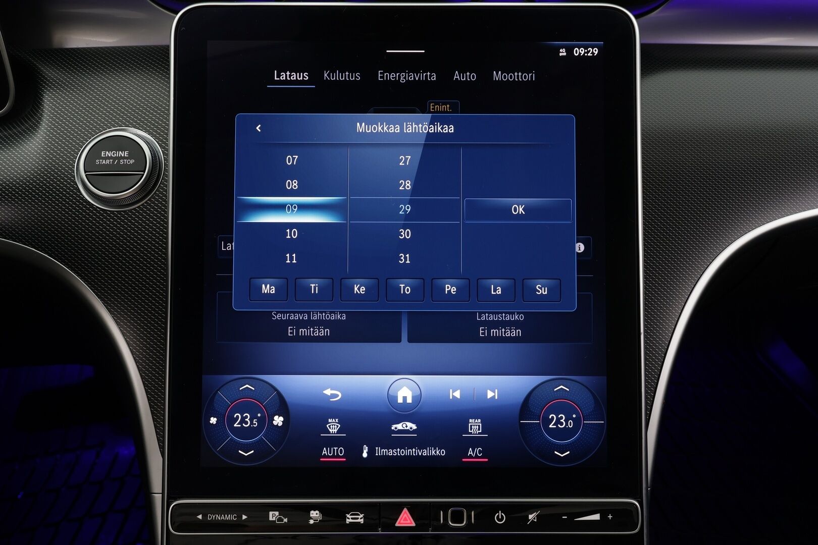 MERCEDES-BENZ C 2023 300e T a 9G-Tronic Avantgarde * Distronic+ / P.kamera / LED / Navi / Koukku / Puolinahat / Sähköluukku * - Kahdet renkaat aluvanteilla - HULLU BLACKWEEK KORKOTARJOUS 2,49%