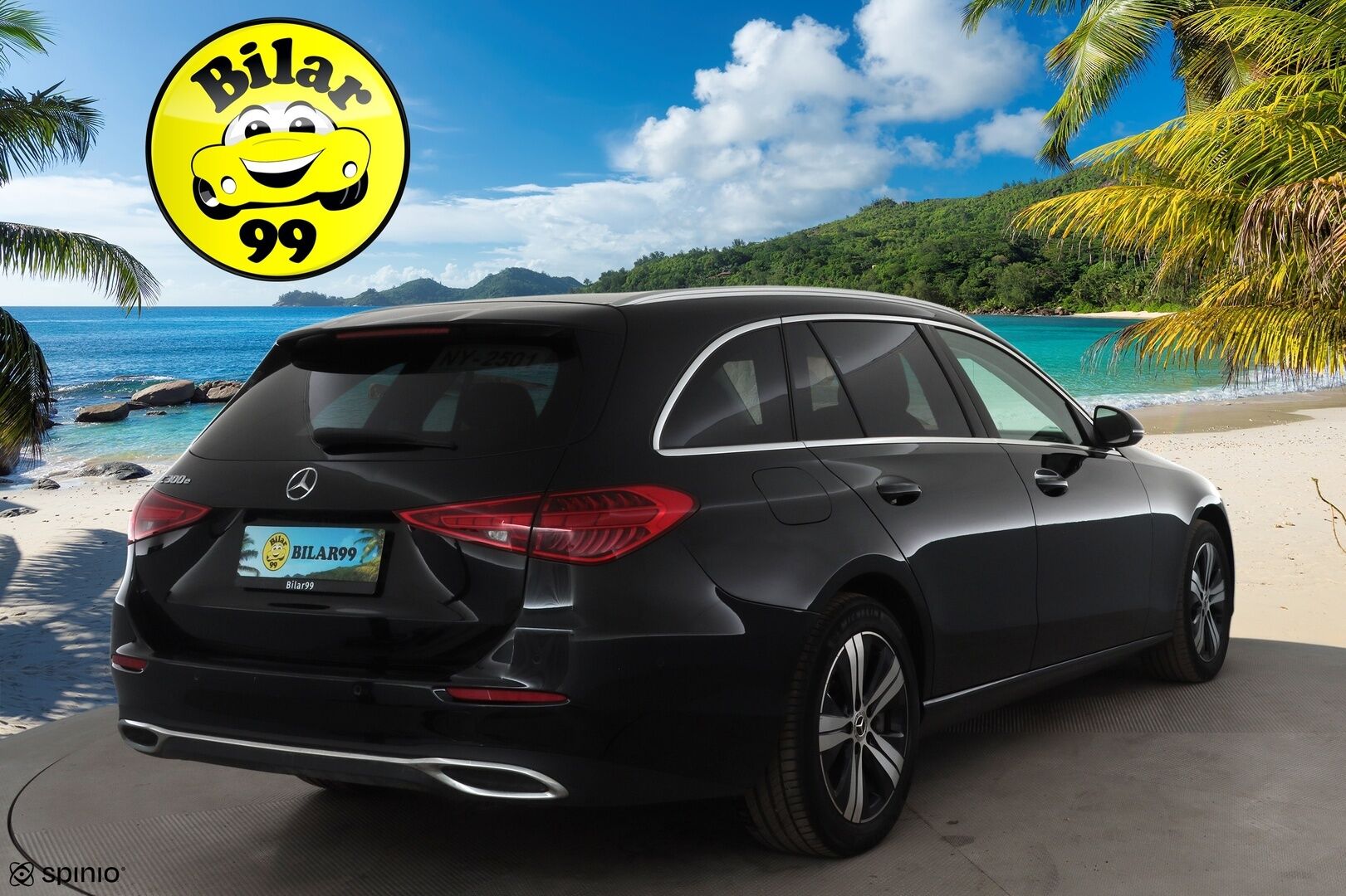 MERCEDES-BENZ C 2023 300e T a 9G-Tronic Avantgarde * Distronic+ / P.kamera / LED / Navi / Koukku / Puolinahat / Sähköluukku * - Kahdet renkaat aluvanteilla - HULLU BLACKWEEK KORKOTARJOUS 2,49%