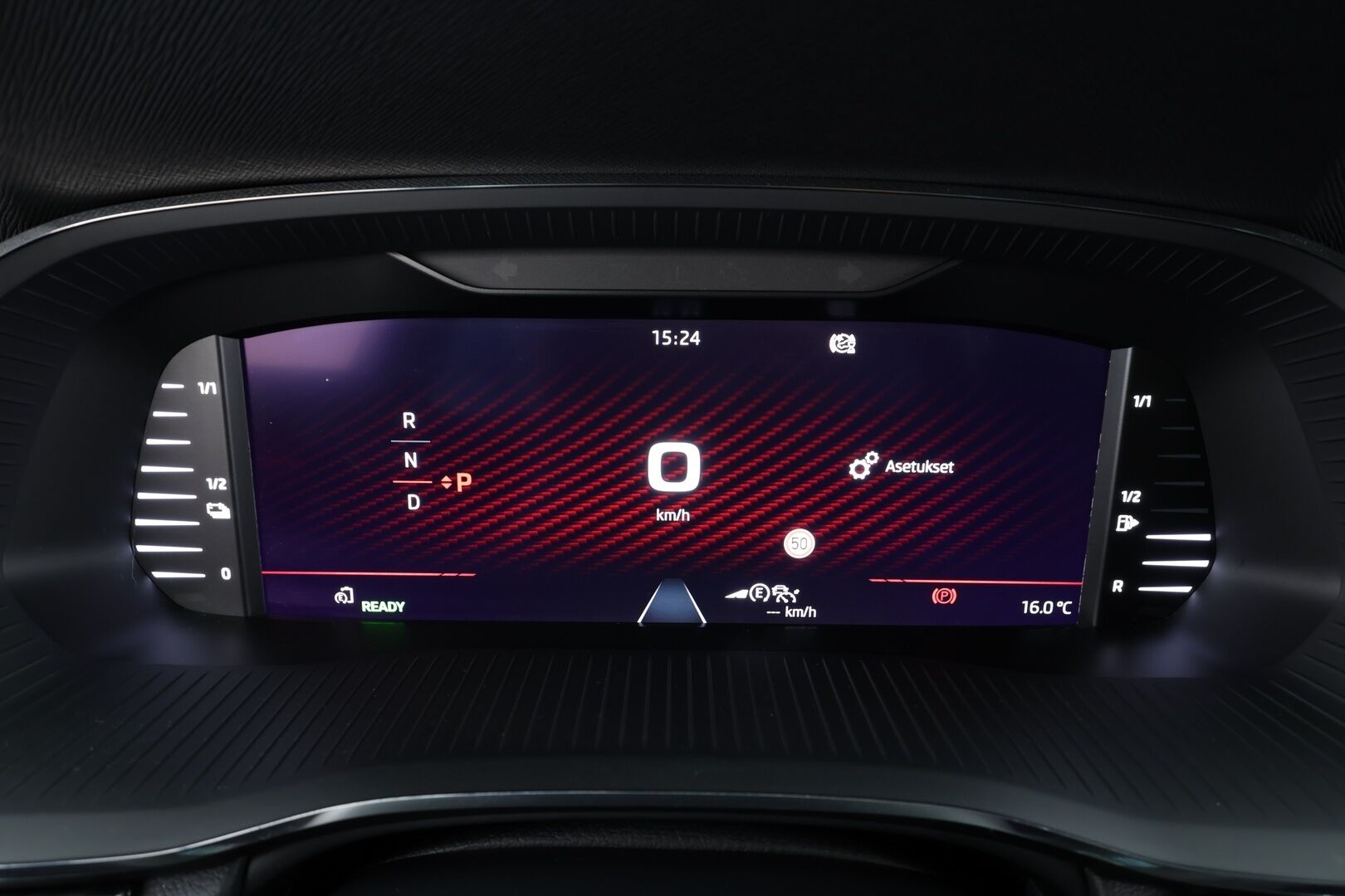 SKODA OCTAVIA RS 2022 Combi 1.4 TSI PHEV RS iV DSG * ACC / HUD / P.kamera / Matrix LED / Muistipenkit / Koukku / Navi / Webasto / KeylessGo * - Kahdet renkaat aluvanteilla / Merkkihuollettu - HULLU BLACKWEEK KORKOTARJOUS 2,49%