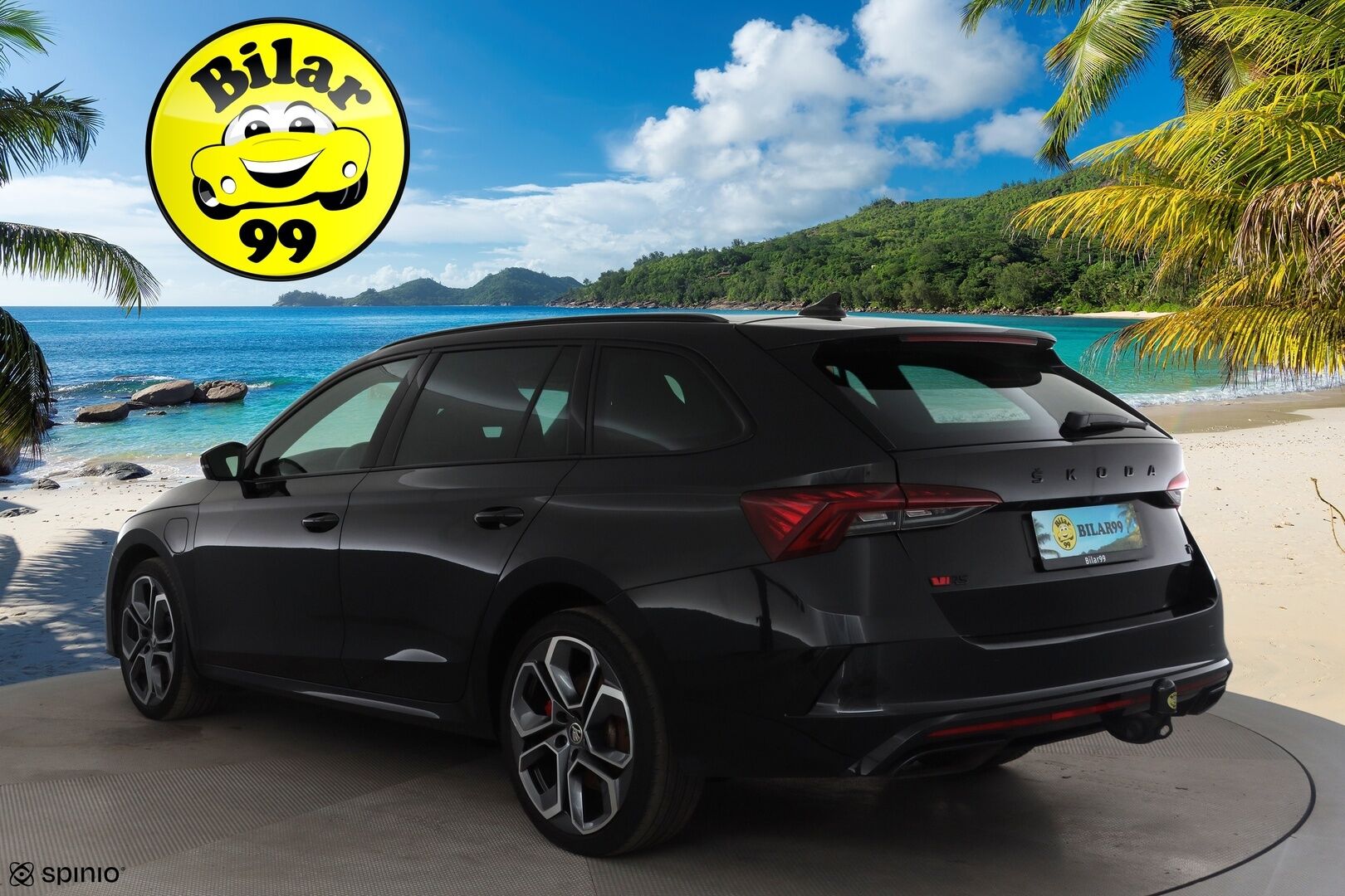 SKODA OCTAVIA RS 2022 Combi 1.4 TSI PHEV RS iV DSG * ACC / HUD / P.kamera / Matrix LED / Muistipenkit / Koukku / Navi / Webasto / KeylessGo * - Kahdet renkaat aluvanteilla / Merkkihuollettu - HULLU BLACKWEEK KORKOTARJOUS 2,49%