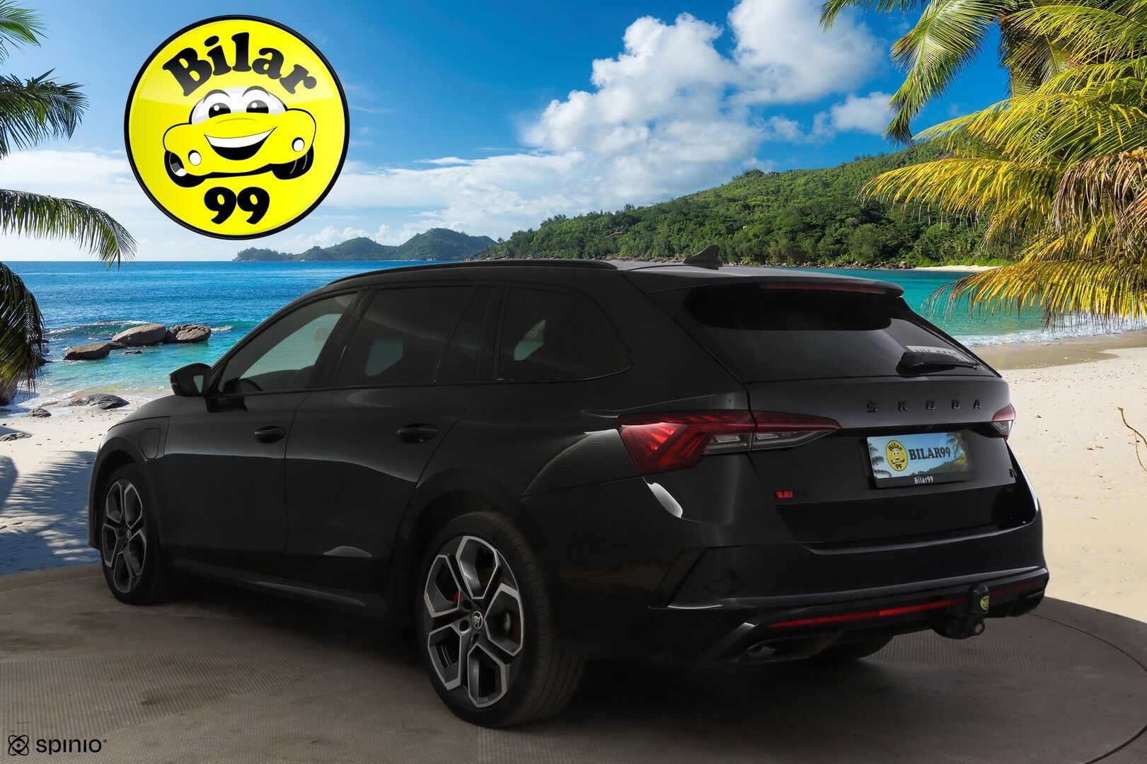 SKODA OCTAVIA 2022 Combi 1.4 TSI PHEV RS iV DSG * ACC / HUD / P.kamera / Matrix LED / Muistipenkit / Koukku / Navi / Webasto / KeylessGo * - Akku kuntotarkastettu / Kahdet renkaat aluvanteilla / Merkkihuollettu - HULLUT AVAJAISHULINAT KORKOTARJOUS 3,29 %