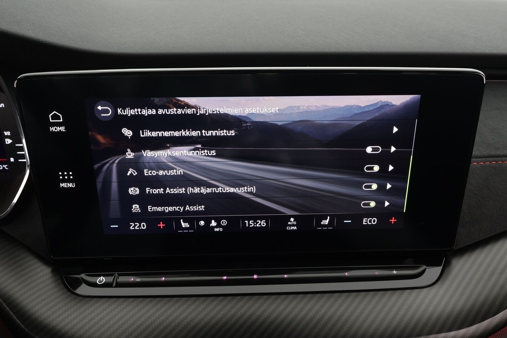 SKODA OCTAVIA 2022 Combi 1.4 TSI PHEV RS iV DSG * ACC / HUD / P.kamera / Matrix LED / Muistipenkit / Koukku / Navi / Webasto / KeylessGo * - Akku kuntotarkastettu / Kahdet renkaat aluvanteilla / Merkkihuollettu - HULLUT AVAJAISHULINAT KORKOTARJOUS 3,29 %