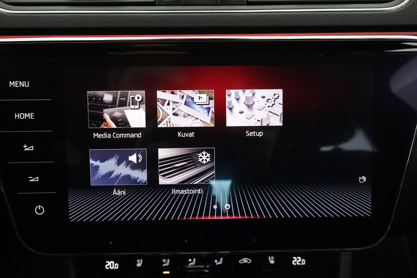 SKODA SUPERB 2019 2.0 TDI 4x4 SCR Business Edition L&K * ACC / P.kamera / Canton / Muistipenkit / Ilmastoidut nahat / Koukku / Navi * - KeylessGo / Lohkolämmitin / Merkkihuollettu / Laurin & Klement tyylinen ulkonäkö ja sisustus