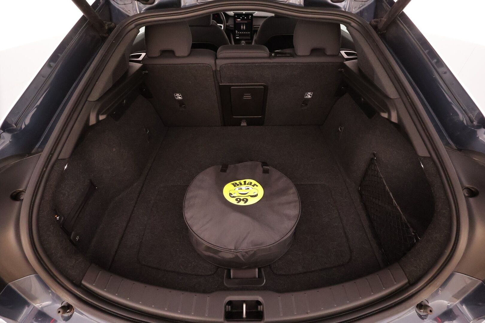 POLESTAR 2 2022 Long Range Dual Motor / Lämpöpumppu / Pilot & Plus / H/K / 360°-kamera / PIxel-LED / Vetokoukku - HULLU BLACKWEEK KORKOTARJOUS 2,49%