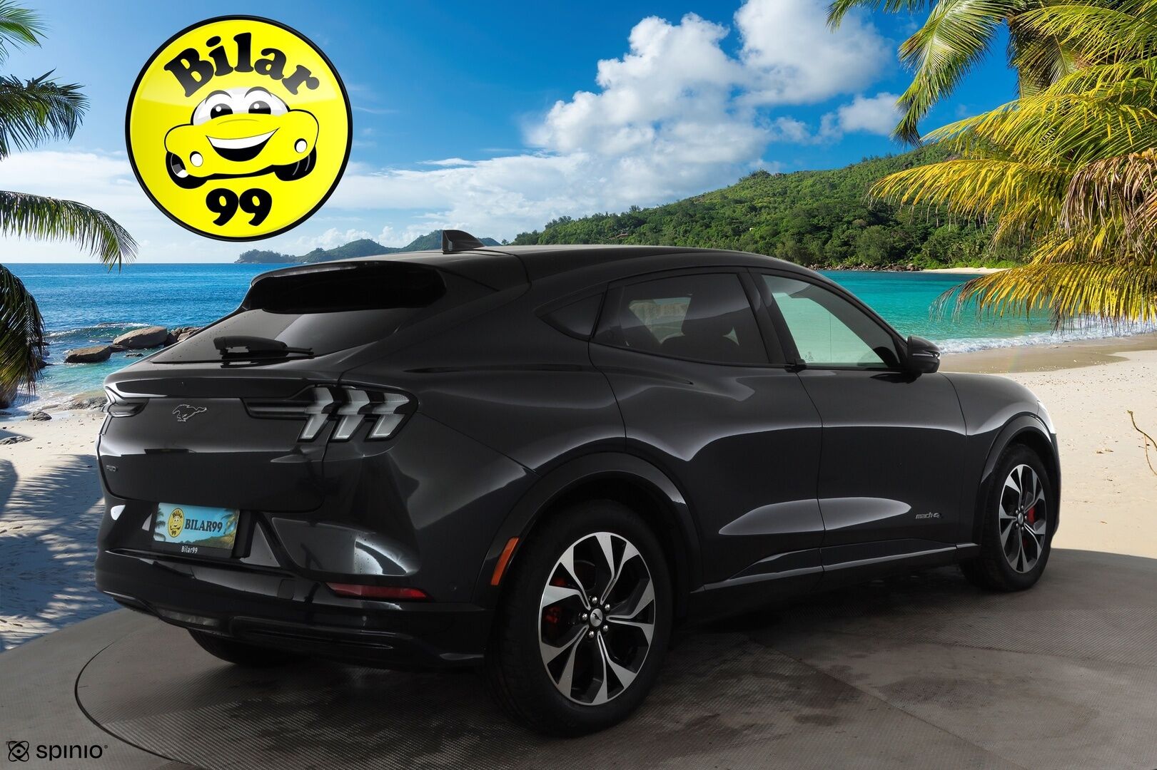 FORD MUSTANG MACH-E 2022 98kWh 351hv A1 AWD First Edition * Koukku / ACC / LED / B&O / Muistipenkki / 360° / Navi / Kaistavahti / Keyless * - 2x Latauskaapelit / Merkkihuollot - HULLUT BLACKWEEK JATKOT - KORKOTARJOUS 2,49%