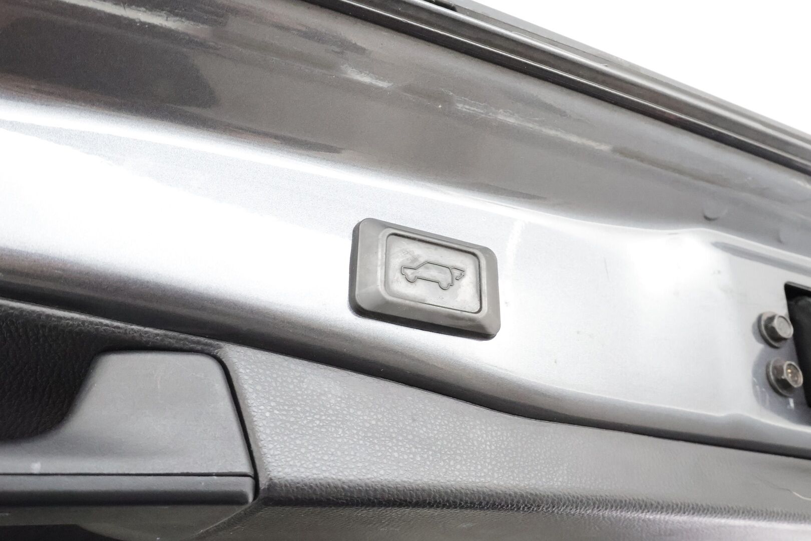 TOYOTA RAV4 2022 Hybrid 2,5 AWD-i Premium * ACC / 360° / Muistipenkki / Koukku / LED / Ilmastoidut nahat / KeylessGo / Ratinlämmitin * - Facelift / Alv / Kahdet renkaat aluvanteilla