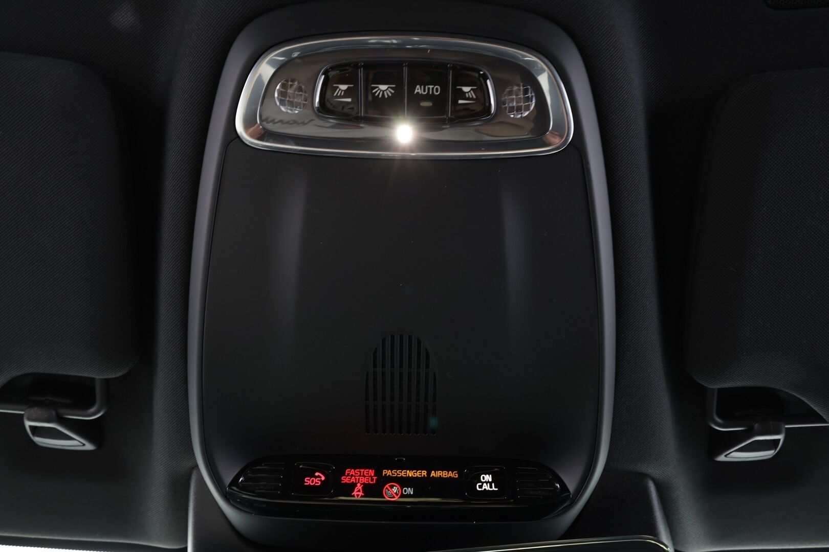 Volvo V90 2020 T5 Momentum Pro * ACC / P.kamera / Full LED / Navi / Nahat / Digimittaristo / Sähköluukku * - Merkkihuollettu - HULLU BLACKWEEK KORKOTARJOUS 2,49%