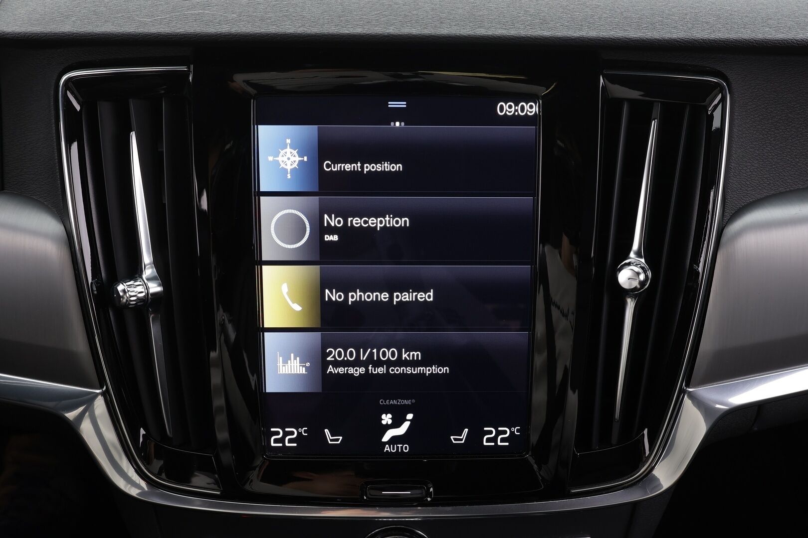 Volvo V90 2020 T5 Momentum Pro * ACC / P.kamera / Full LED / Navi / Nahat / Digimittaristo / Sähköluukku * - Merkkihuollettu - HULLU BLACKWEEK KORKOTARJOUS 2,49%