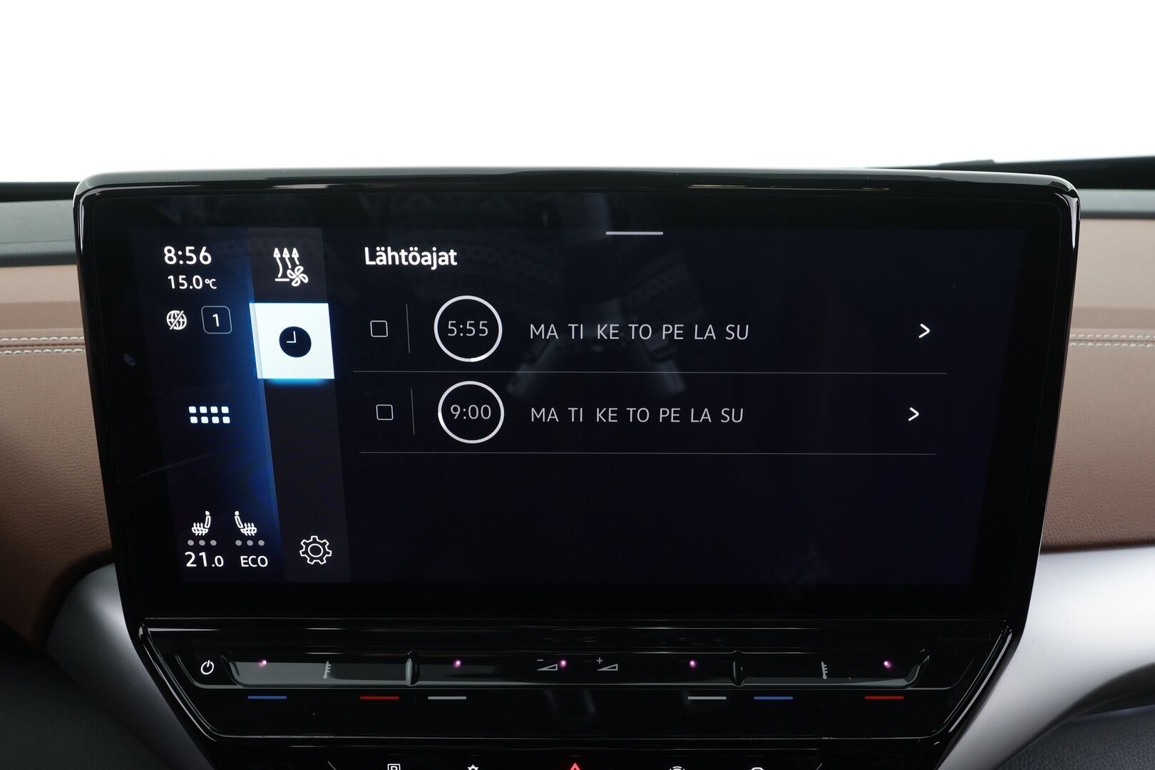 VOLKSWAGEN ID.5 2023 150kW Performance Style Plus * ACC / 360° / LED / Navi / Muistipenkit hieronnalla / ILP / Puolinahat / KeylessGo * - Kahdet renkaat aluvanteilla - HULLU BLACKWEEK KORKOTARJOUS 2,49%