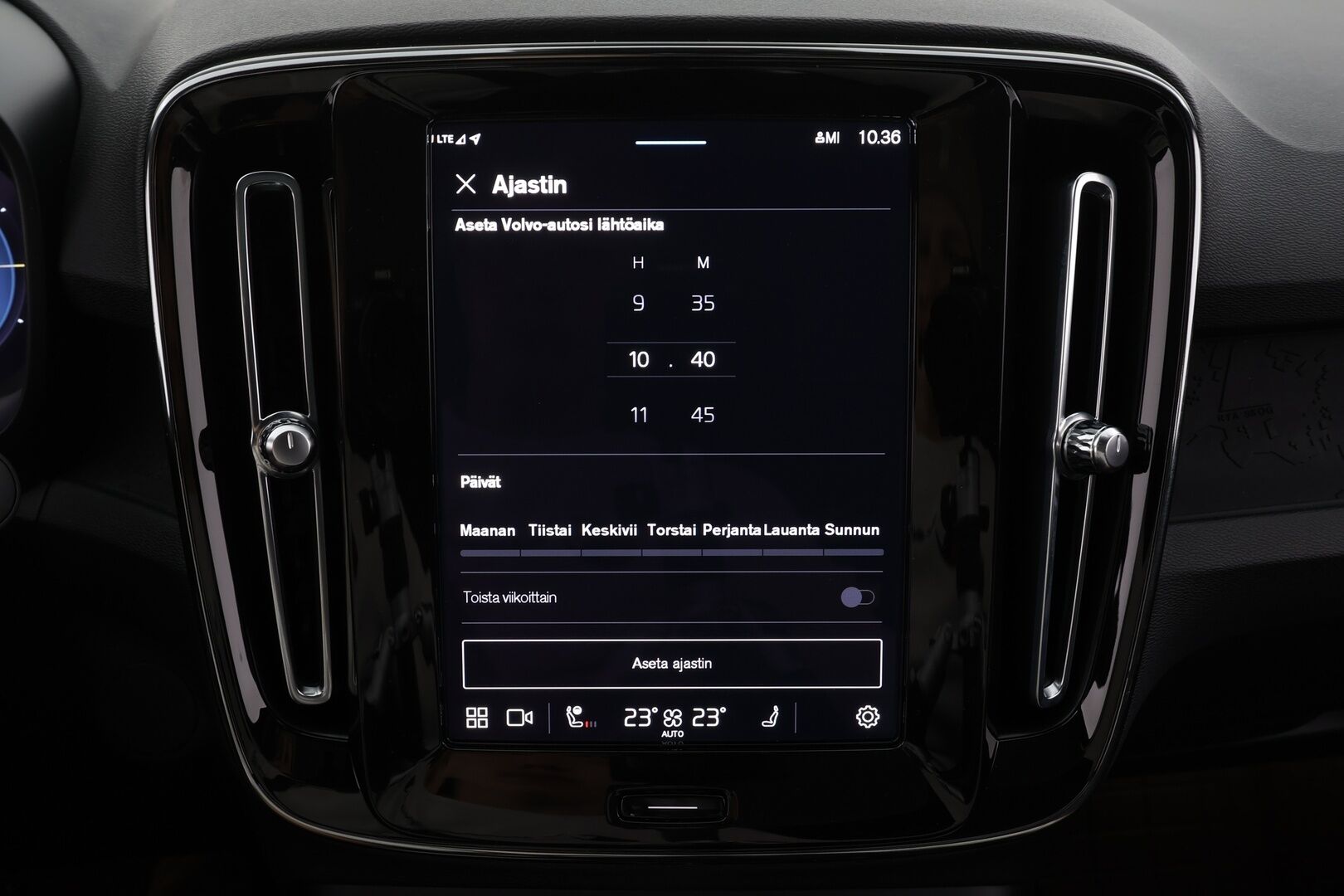 Volvo C40 2023 Recharge Single Motor Plus * ACC / P.kamera / ILP / Lasikatto / LED / Navi / Muistipenkki / BLIS / Sähköluukku / KeylessGo * - Akku kuntotarkastettu / Merkkihuollettu