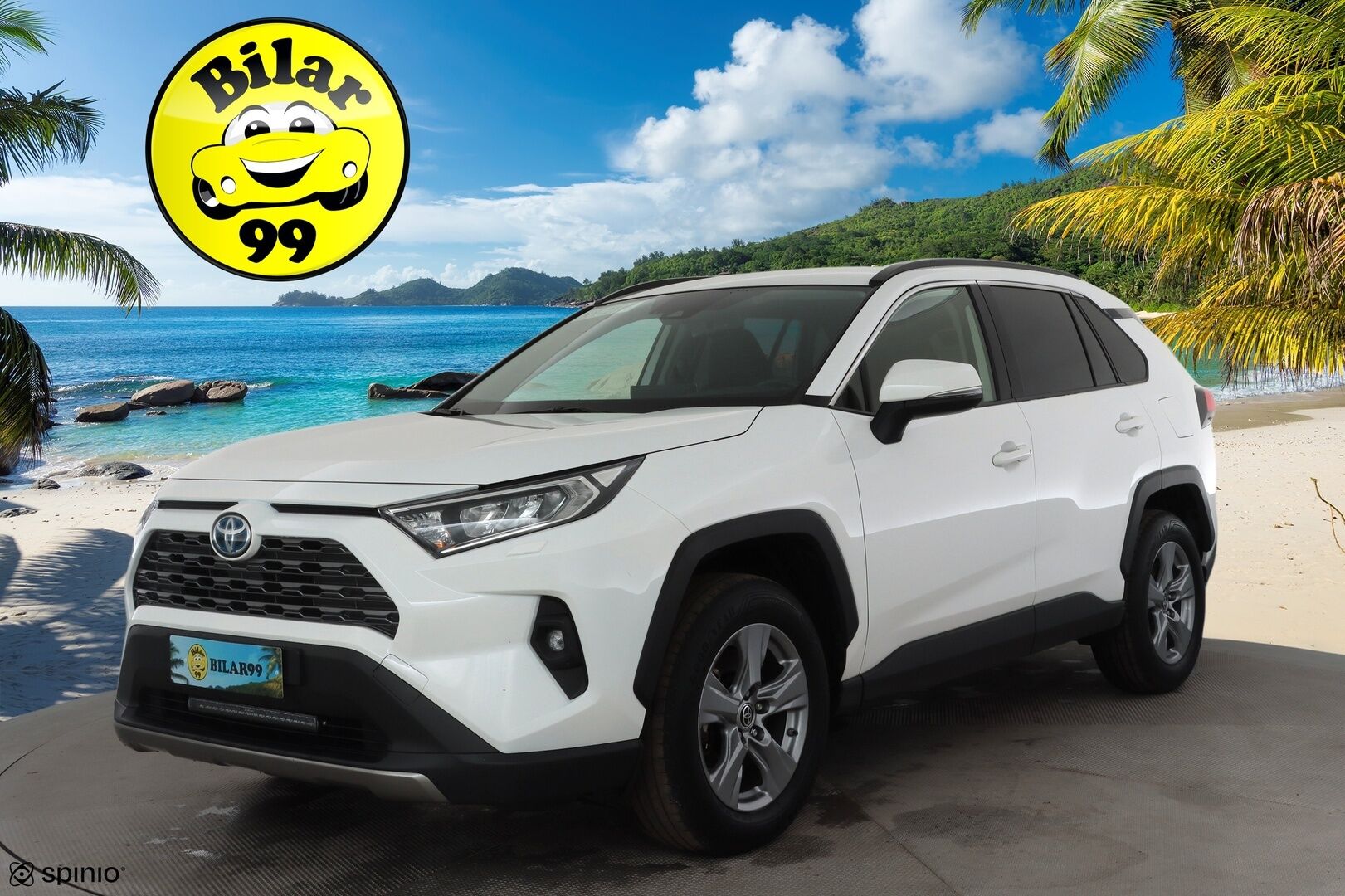 TOYOTA RAV4 2022 2,5 Hybrid AWD-i Active * ACC / P.kamera / LED / Kaistavahti / Apple&Android * - 2x renkaat aluvanteilla ja uudehkot nastat talveksi / Kaukovaloautomatiikka / Kaistavahti