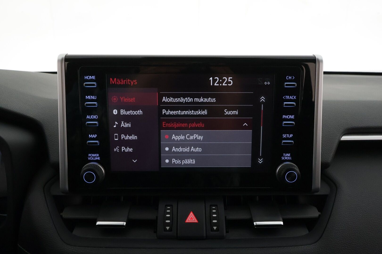 TOYOTA RAV4 2022 2,5 Hybrid AWD-i Active * ACC / P.kamera / LED / Kaistavahti / Apple&Android * - 2x renkaat aluvanteilla ja uudehkot nastat talveksi / Kaukovaloautomatiikka / Kaistavahti