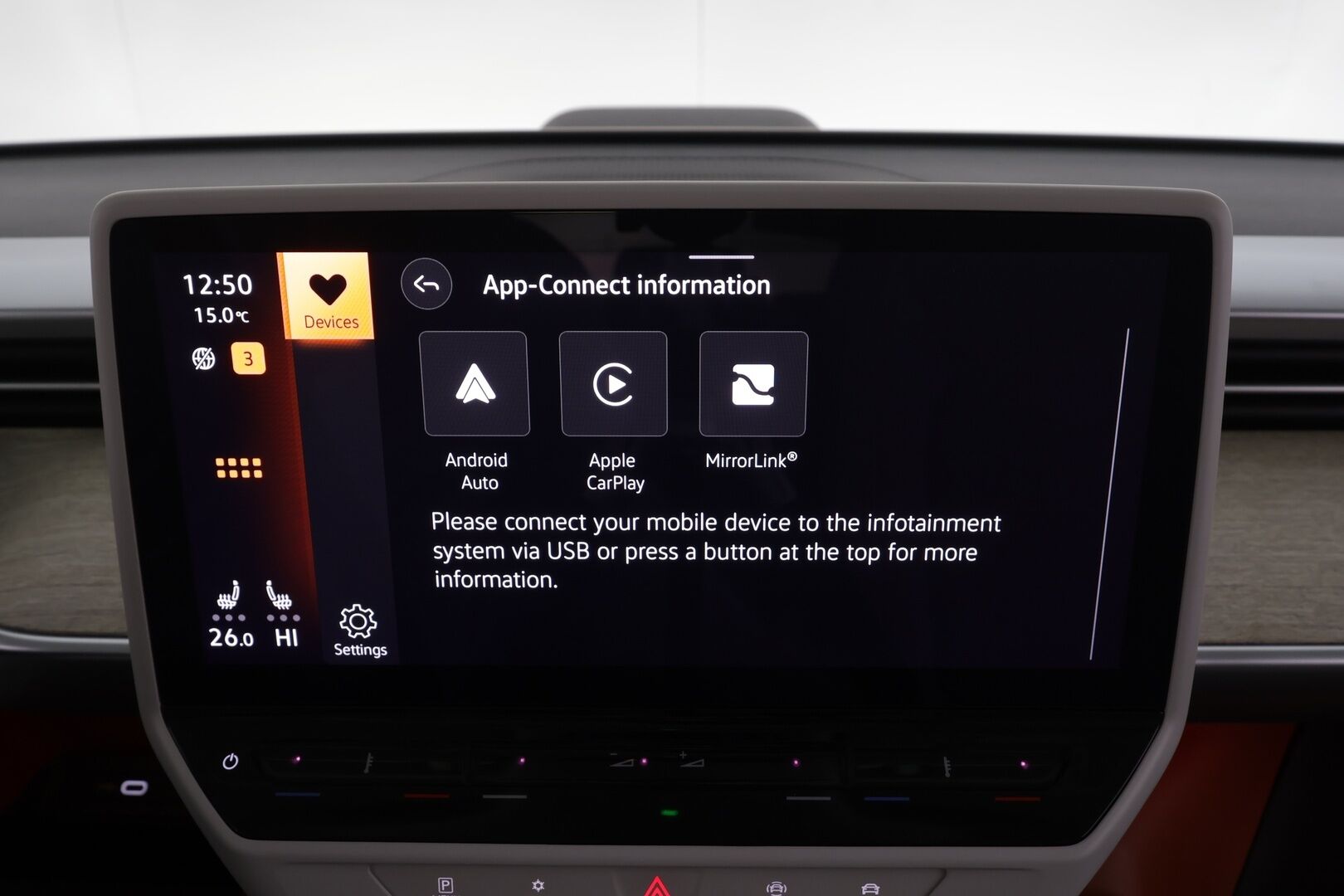 VOLKSWAGEN ID. BUZZ 2023 Pro * Sähkötoimiset liukuovet / ACC / P.kamera / IQ.Light / Muistipenkit hieronnalla / Koukku / Navi / KeylessGo * - Akku kuntotarkastettu / Kahdet renkaat aluvanteilla / Merkkihuollettu