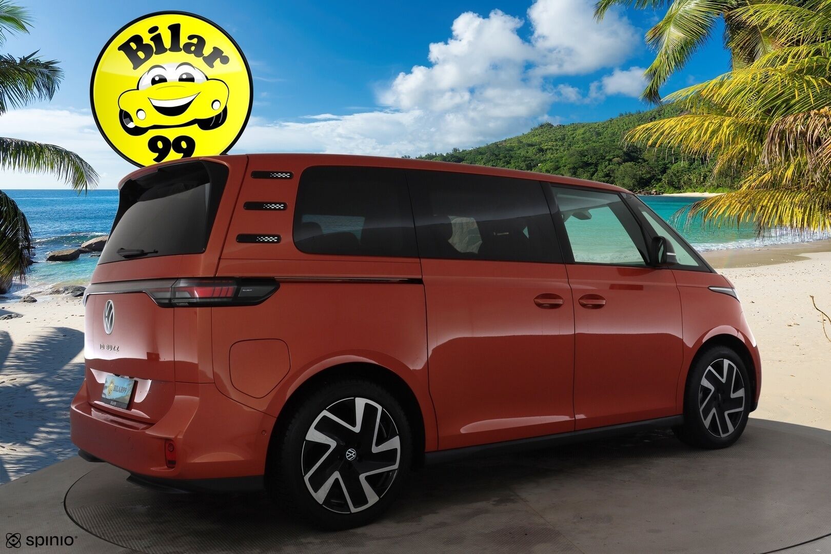 VOLKSWAGEN ID. BUZZ 2023 Pro * Sähkötoimiset liukuovet / ACC / P.kamera / IQ.Light / Muistipenkit hieronnalla / Koukku / Navi / KeylessGo * - Akku kuntotarkastettu / Kahdet renkaat aluvanteilla / Merkkihuollettu