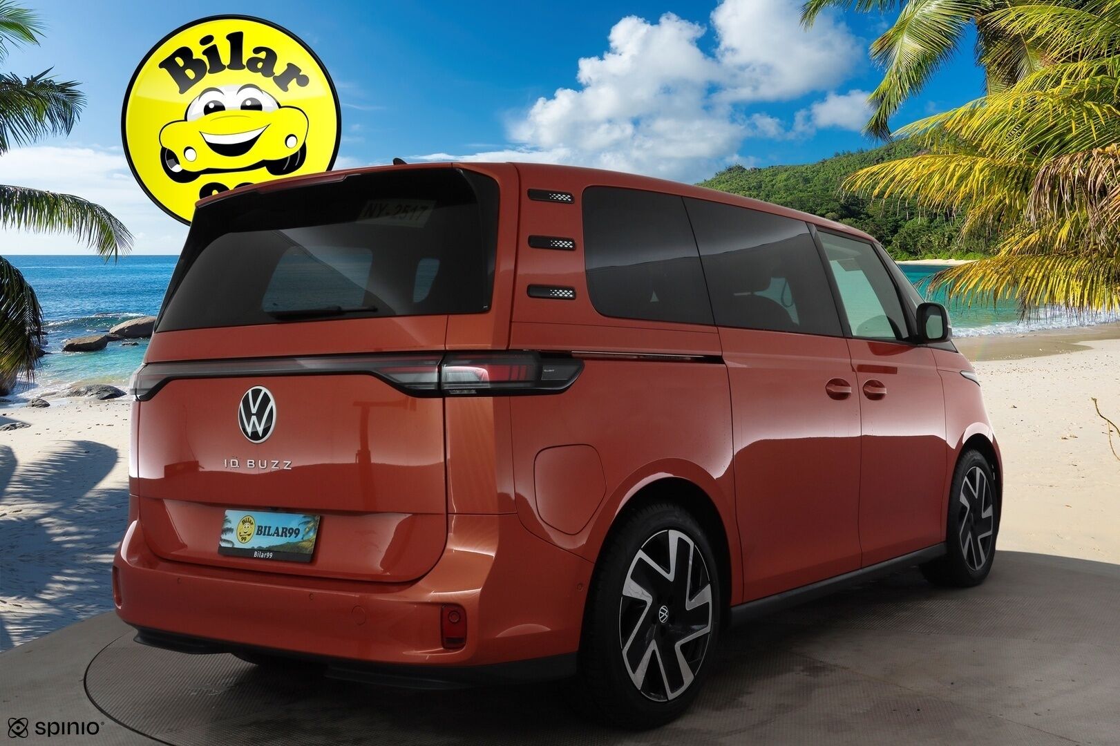 VOLKSWAGEN ID. BUZZ 2023 Pro * Sähkötoimiset liukuovet / ACC / P.kamera / IQ.Light / Muistipenkit hieronnalla / Koukku / Navi / KeylessGo * - Akku kuntotarkastettu / Kahdet renkaat aluvanteilla / Merkkihuollettu