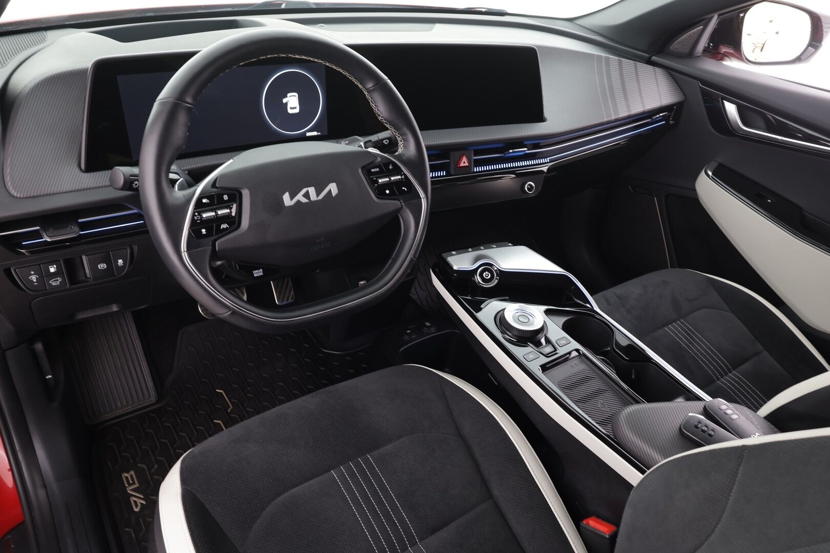 KIA EV6 2022 GT-Line AWD * ACC / 360° / Adapt.LED / Navi / Muistipenkki / Koukku / ILP / Meridian / HUD / Ilmastoidut penkit * - ALV / SoH 97.9% / Merkkihuollettu / SUPER VARUSTEET!