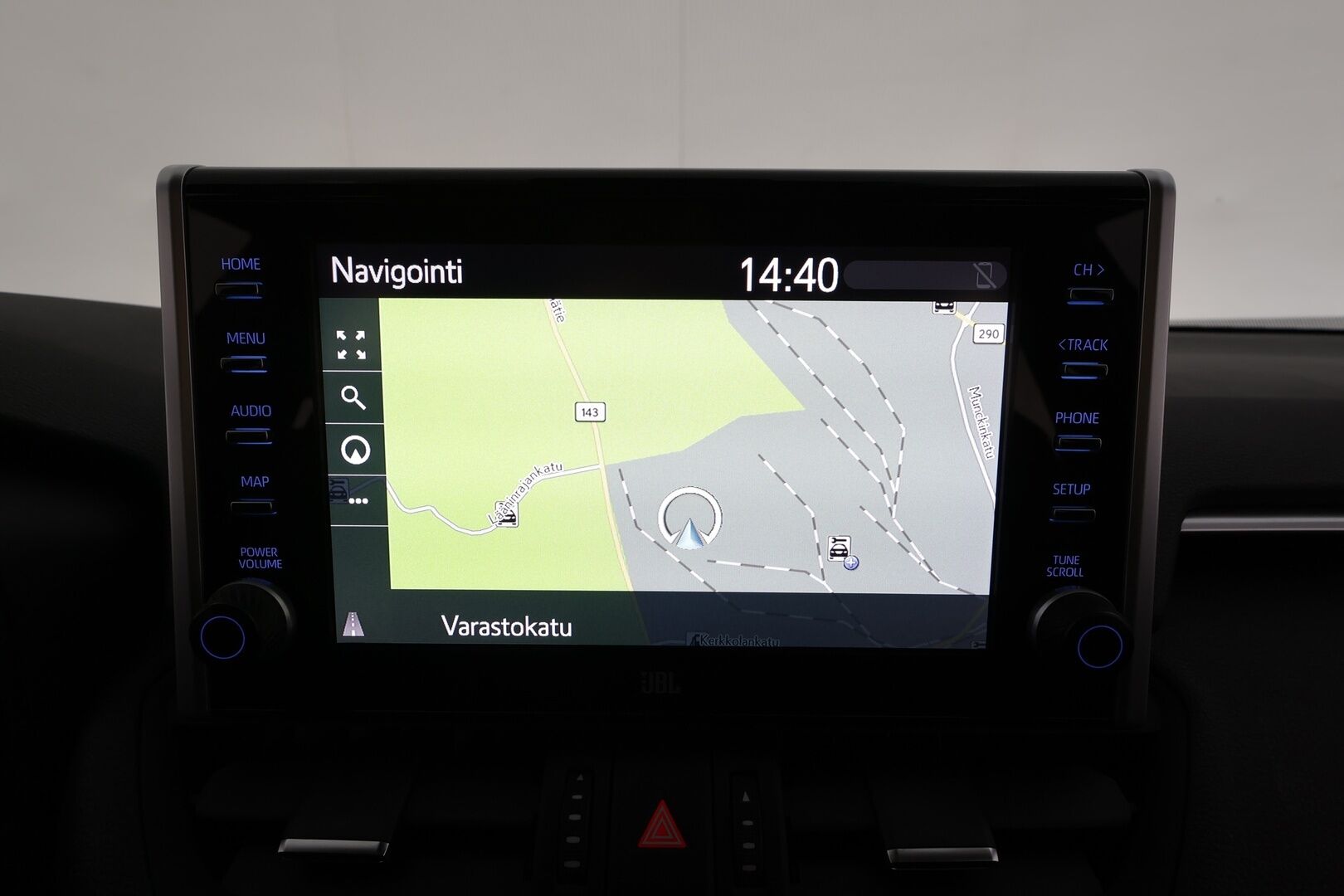 TOYOTA RAV4 PLUG-IN 2020 2.5 Hybrid AWD-i Premium * ACC / HUD / 360° / Muistipenkki / Ilmastoidut nahat / JBL / Koukku / LED / Navi / KeylessGo * - Kahdet renkaat aluvanteilla / Merkkihuollettu / Huippuvarusteet