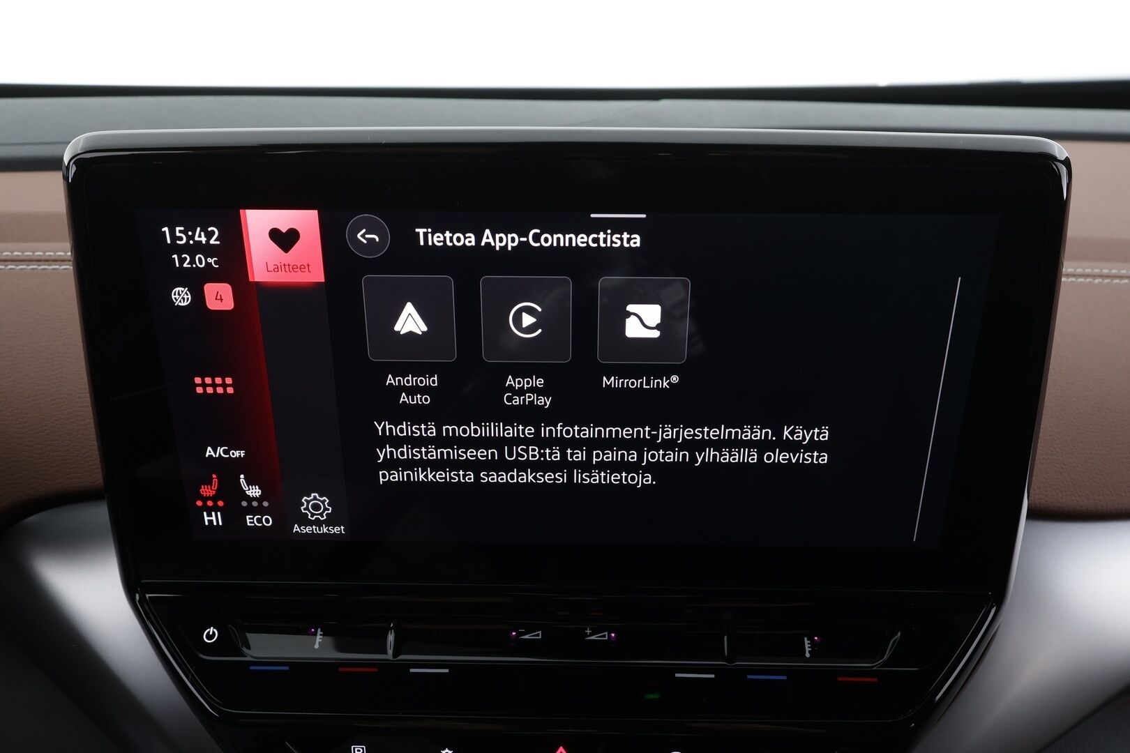 VOLKSWAGEN ID.4 2022 Pro Performance 150 kW *ILP / Koukku / ACC / Matrix-LED / P.kamera / Hierovat Sportpenkit Muistilla* - Akku kuntotarkastettu SoH 98%! / Merkkihuollot