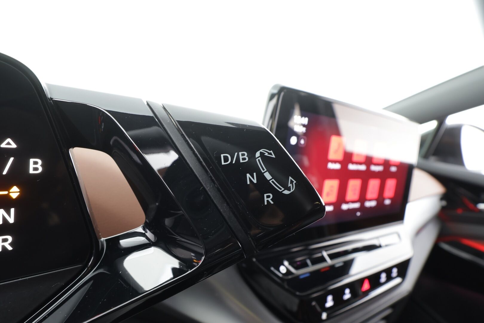 VOLKSWAGEN ID.4 2022 Pro Performance 150 kW * ILP / Koukku / ACC / Matrix-LED / P.kamera / Hierovat Sportpenkit Muistilla * - Merkkihuollot - HULLUT BLACKWEEK JATKOT - KORKOTARJOUS 2,49%