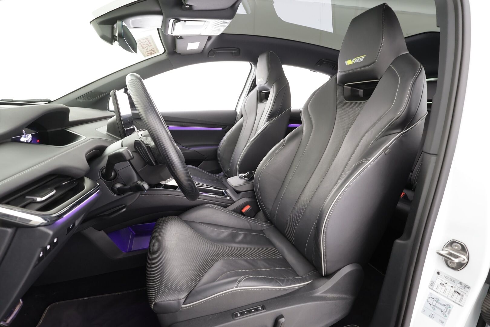 SKODA ENYAQ 2022 COUPE 80x 4x4 RS iV * Koukku / ILP / ACC / Matrix-LED / Canton / Hierova Muistipenkki / P.Kamera / Navi / Kaistavahti * - Merkkihuollot - HULLUT BLACKWEEK JATKOT - KORKOTARJOUS 2,49%