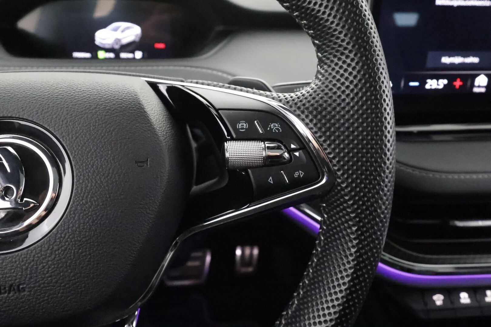 SKODA ENYAQ 2022 COUPE 80x 4x4 RS iV * Koukku / ILP / ACC / Matrix-LED / Canton / Hierova Muistipenkki / P.Kamera / Navi / Kaistavahti * - Merkkihuollot - HULLUT BLACKWEEK JATKOT - KORKOTARJOUS 2,49%