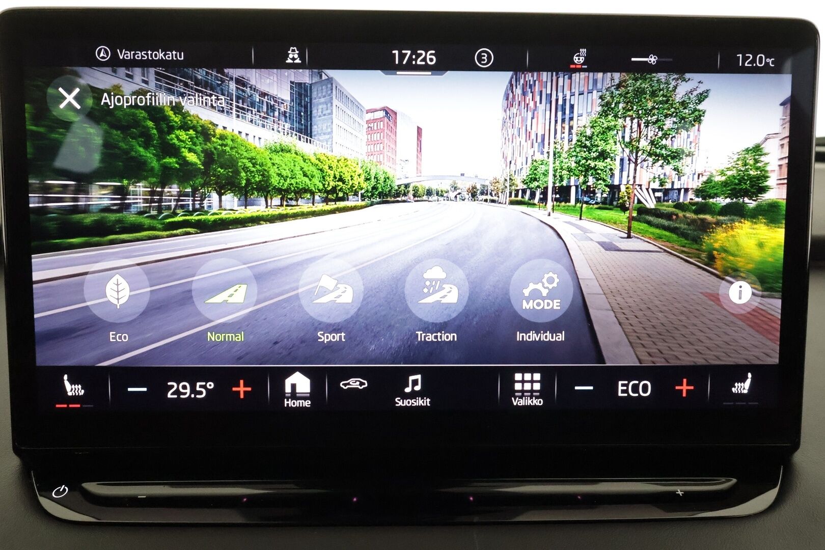 SKODA ENYAQ 2022 COUPE 80x 4x4 RS iV * Koukku / ILP / ACC / Matrix-LED / Canton / Hierova Muistipenkki / P.Kamera / Navi / Kaistavahti * - Merkkihuollot - HULLUT BLACKWEEK JATKOT - KORKOTARJOUS 2,49%