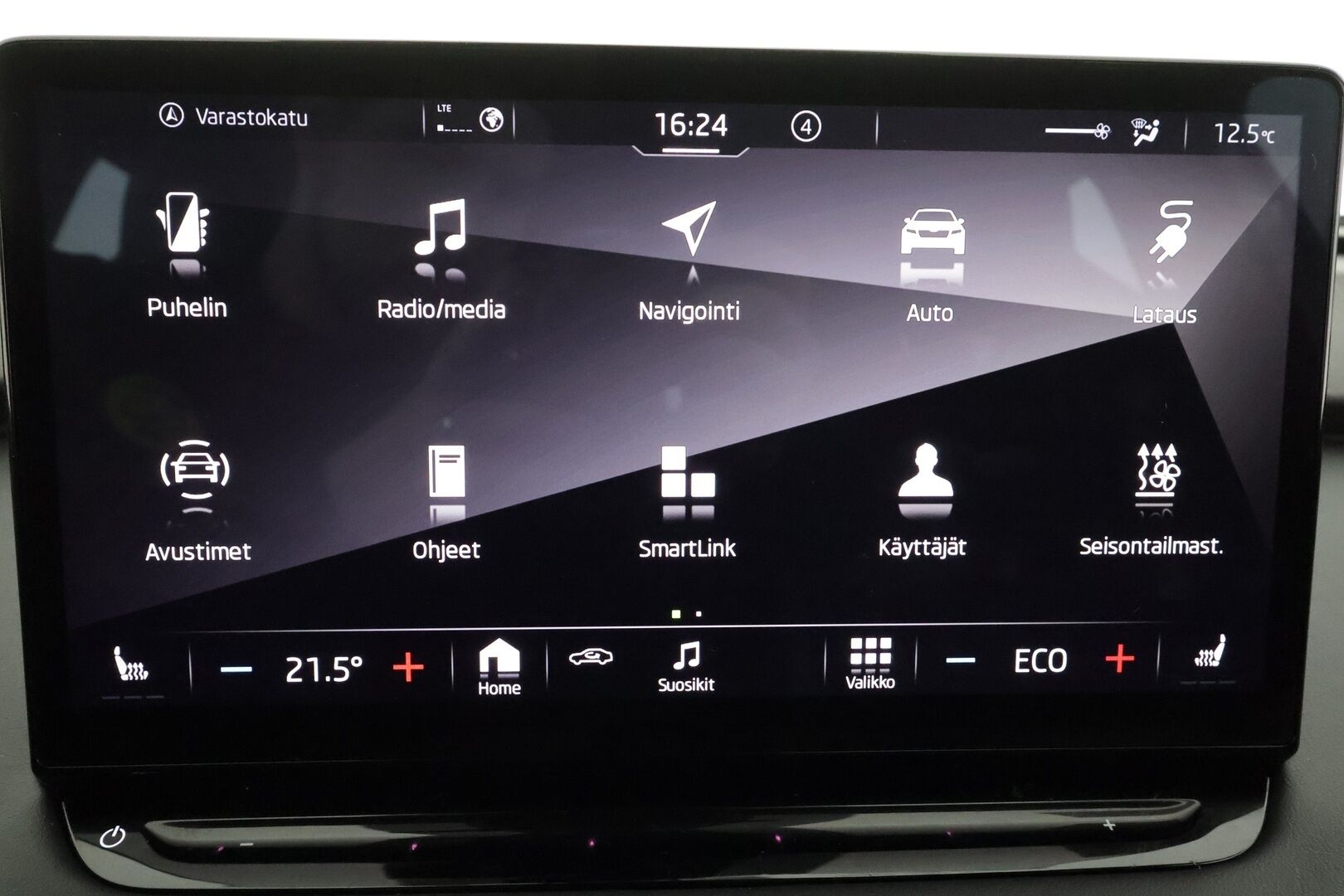 SKODA ENYAQ 2022 80 SportLine iV * ACC / ILP / Matrix-LED / Kamera / Muistipenkki / Navi / Kaistavahti / Keyless * - SoH 94.4% / Kahdet OEM vanteet / Merkkihuollot / Myydään juuri huollettuna!