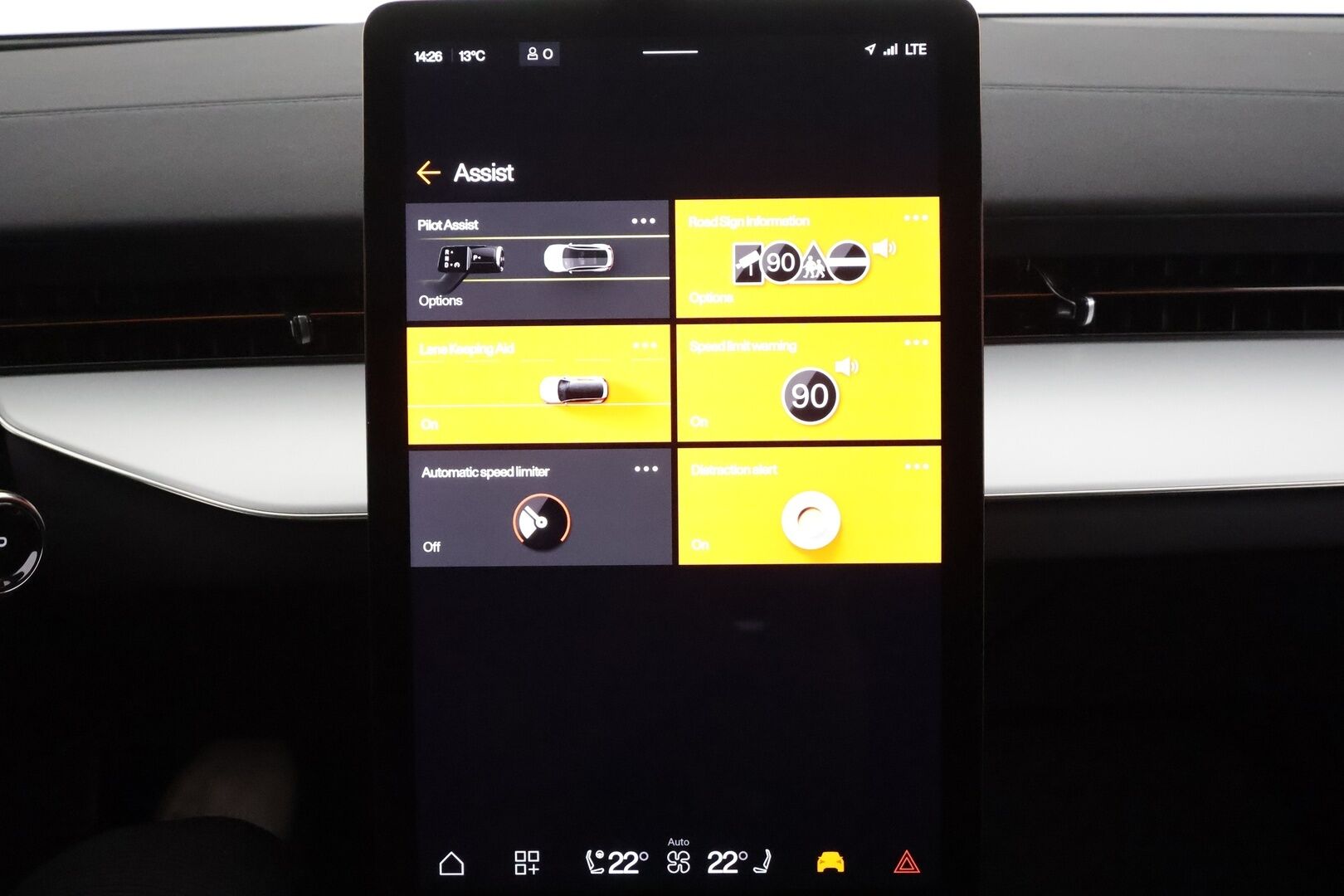 POLESTAR 3 2024 Long Range Dual Motor * Pilot&Plus / B&O / ACC / LED / ILP / Ilma-alusta / 360° / Sportpenkki Muistilla / Navi * - Lasikatto / HUD / Kahdet renkaat - HULLUT BLACKWEEK JATKOT - KORKOTARJOUS 2,49%