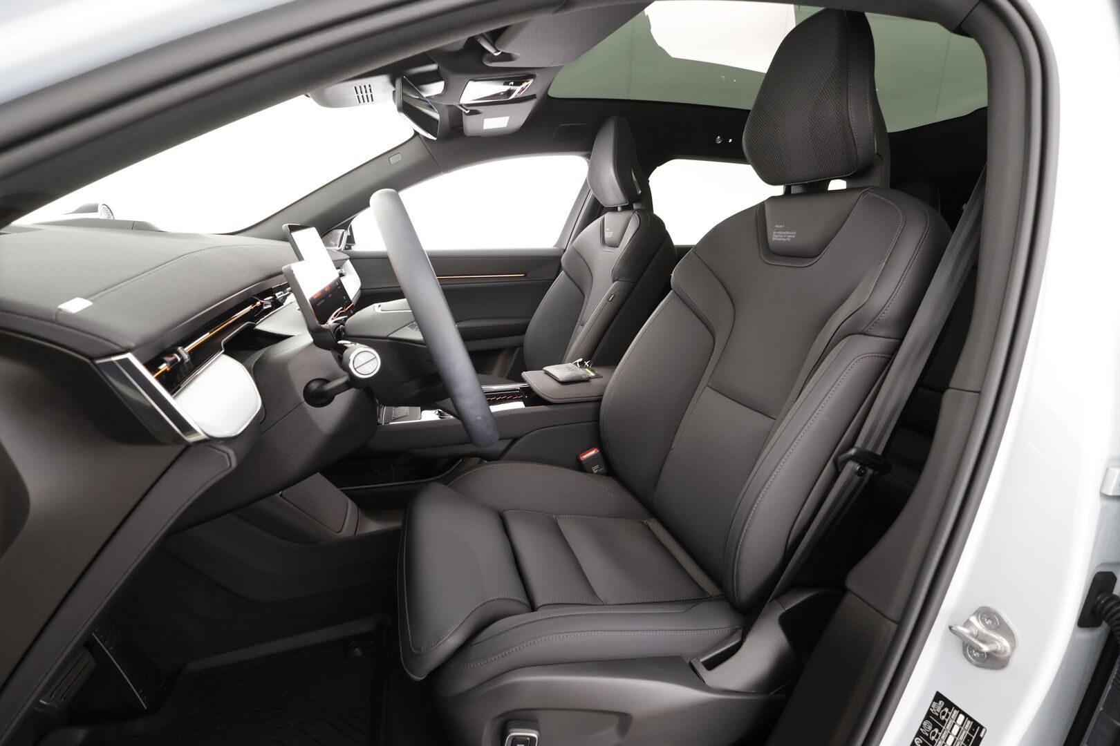 POLESTAR 3 2024 Long Range Dual Motor * Pilot&Plus / B&O / ACC / LED / ILP / Ilma-alusta / 360° / Sportpenkki Muistilla / Navi * - Lasikatto / HUD / Kahdet renkaat - HULLUT BLACKWEEK JATKOT - KORKOTARJOUS 2,49%