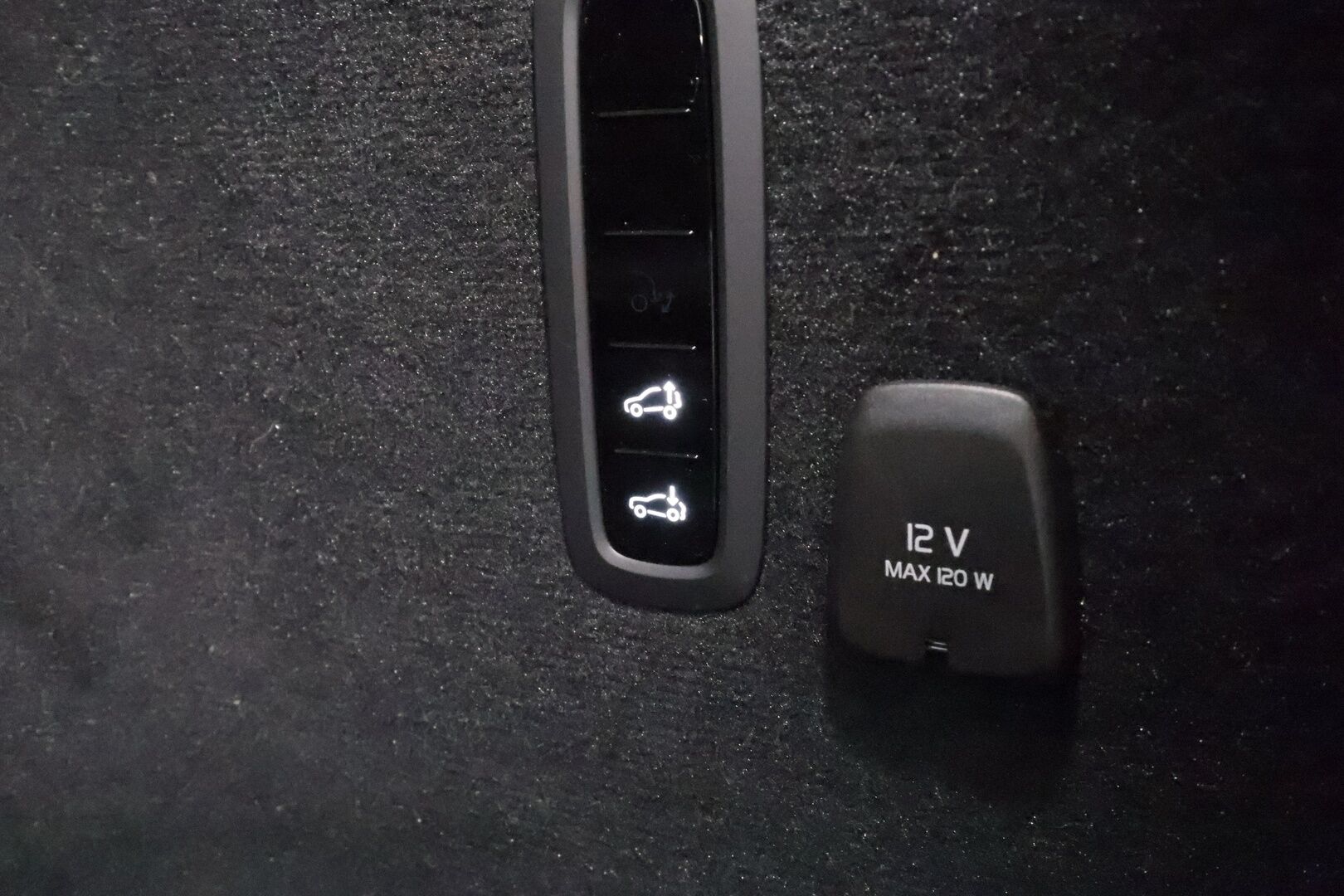 POLESTAR 3 2024 Long Range Dual Motor * Pilot&Plus / B&O / ACC / LED / ILP / Ilma-alusta / 360° / Sportpenkki Muistilla / Navi * - Lasikatto / HUD / Kahdet renkaat - HULLUT BLACKWEEK JATKOT - KORKOTARJOUS 2,49%