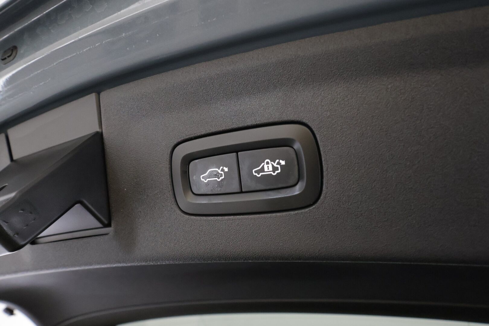 POLESTAR 2 2022 Long Range Single Motor * Pilot&Plus / Koukku / ILP / Lasikatto / ACC / H&K / Pixel-LED / 360° / Sportpenkki Muistilla * - Akku kuntotarkastettu / Pilot&Plus