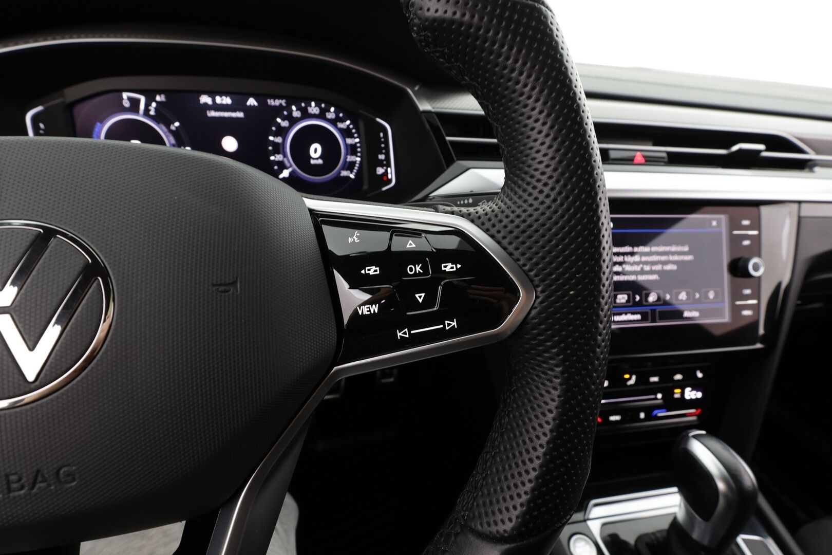 VOLKSWAGEN ARTEON 2022 Shooting Brake R-Line eHybrid 160 kW DSG *ACC / P.kamera / LED / Navi / Koukku / KeylessGo* - Webasto / Akku kuntotarkastettu / Kahdet renkaat aluvanteilla - HULLUT AVAJAISHULINAT KORKOTARJOUS 3,29 %