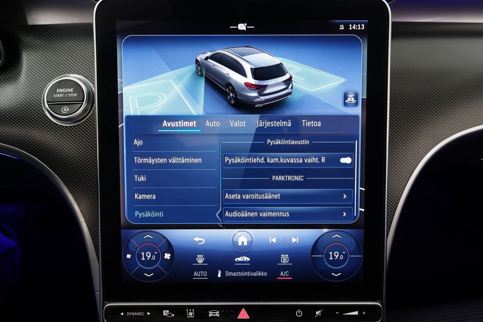 MERCEDES-BENZ C 2022 300d T Avantgarde * Panorama / Webasto / Distronic / LED-High Performance / P.kamera / Koukku / Navi / Kaistavahti * - Kahdet renkaat - HULLUT AVAJAISHULINAT KORKOTARJOUS 3,29 %