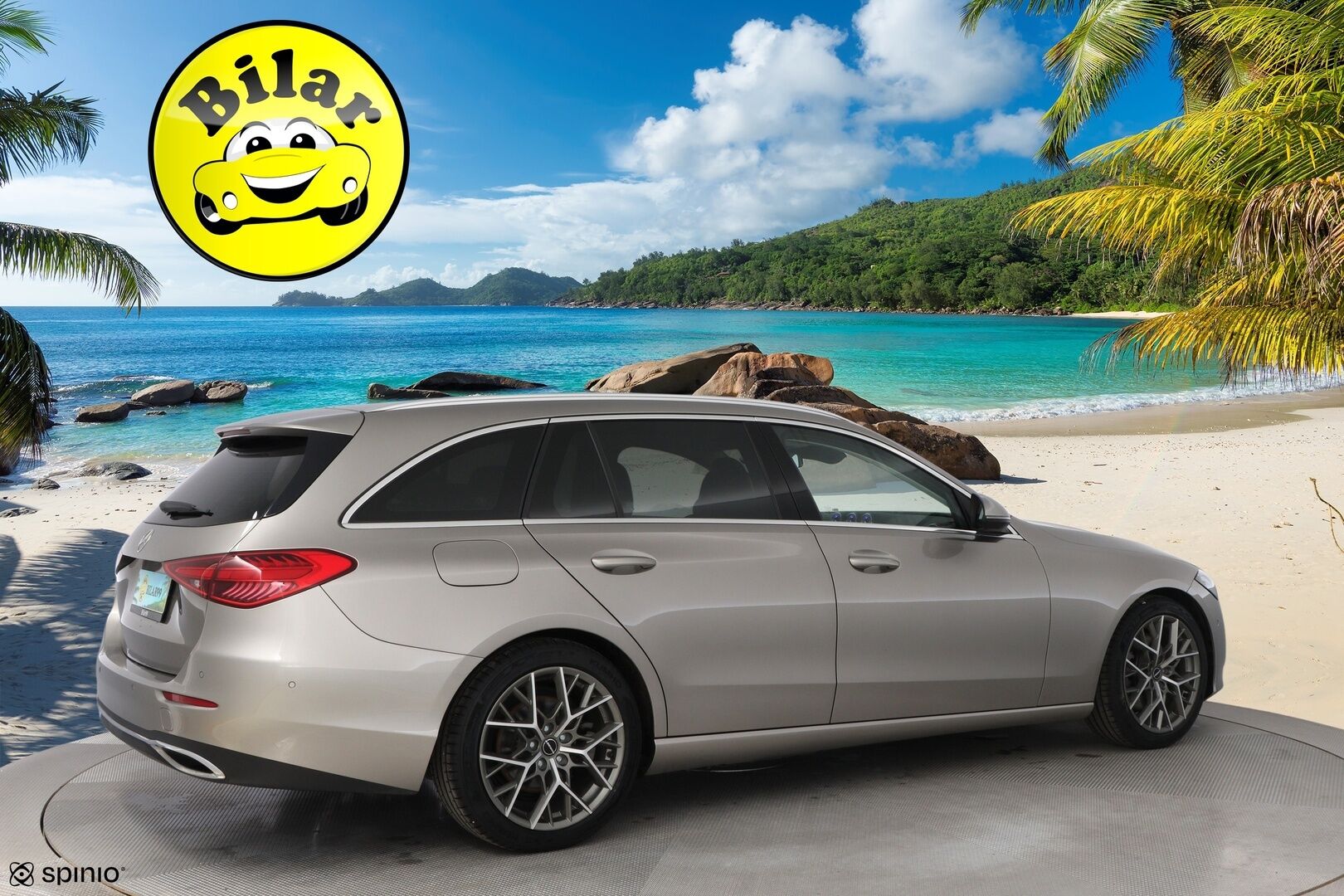 MERCEDES-BENZ C 2022 300d T Avantgarde - Webasto | Distronic+ | Panorama | Peruutuskamera | Vetokoukku | LED High Performance | Comand Navi | Näyttävä!
