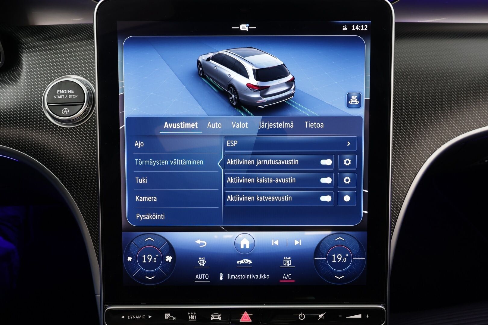 MERCEDES-BENZ C 2022 300d T Avantgarde * Panorama / Webasto / Distronic / LED-High Performance / P.kamera / Koukku / Navi / Kaistavahti * - Kahdet renkaat - HULLUT BLACKWEEK JATKOT - KORKOTARJOUS 2,49%