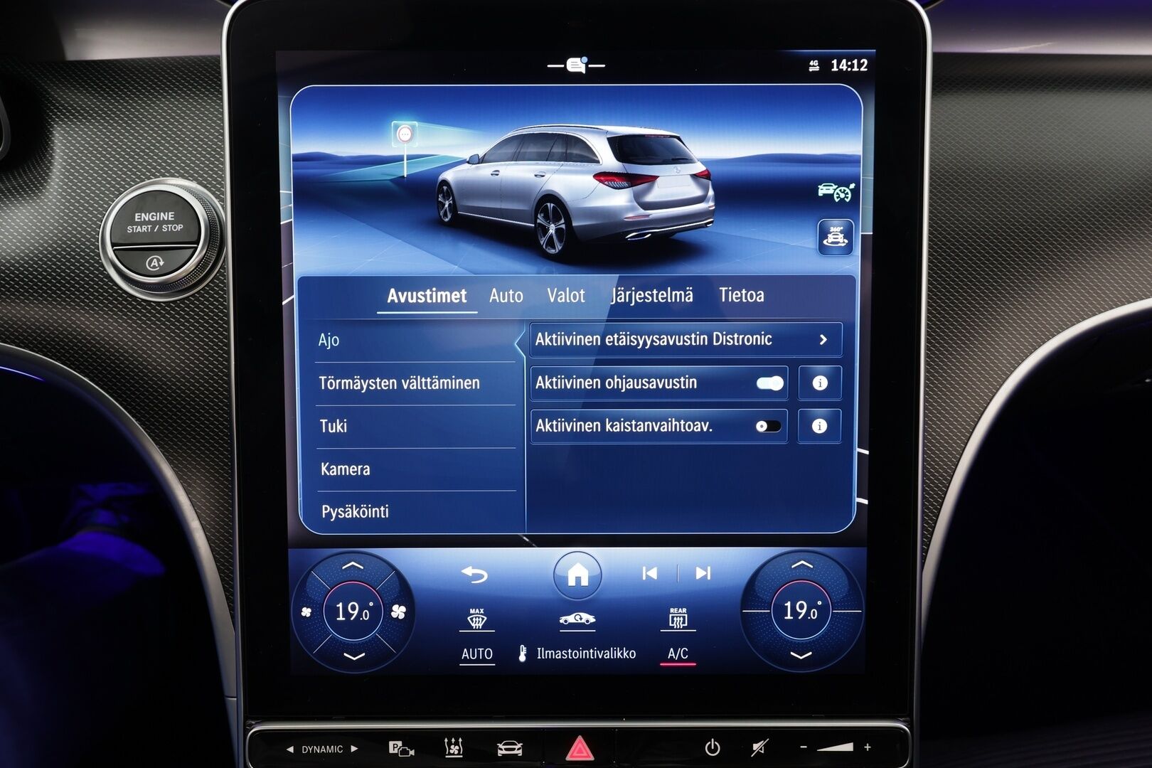 MERCEDES-BENZ C 2022 300d T Avantgarde * Panorama / Webasto / Distronic / LED-High Performance / P.kamera / Koukku / Navi / Kaistavahti * - Kahdet renkaat - HULLUT AVAJAISHULINAT KORKOTARJOUS 3,29 %