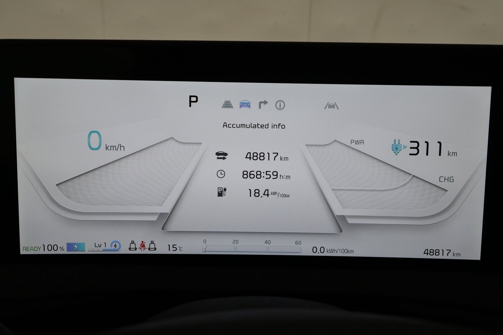 KIA EV6 2024 RWD 58kWh 170hv * Adapt.Vakkari / Peruutuskamera / LED / Navi / Puolinahkasisusta! - Merkkihuollettu / 2x Renkaat / Juuri tullut Tampereelle! - HULLUT AVAJAISHULINAT KORKOTARJOUS 3,29 %