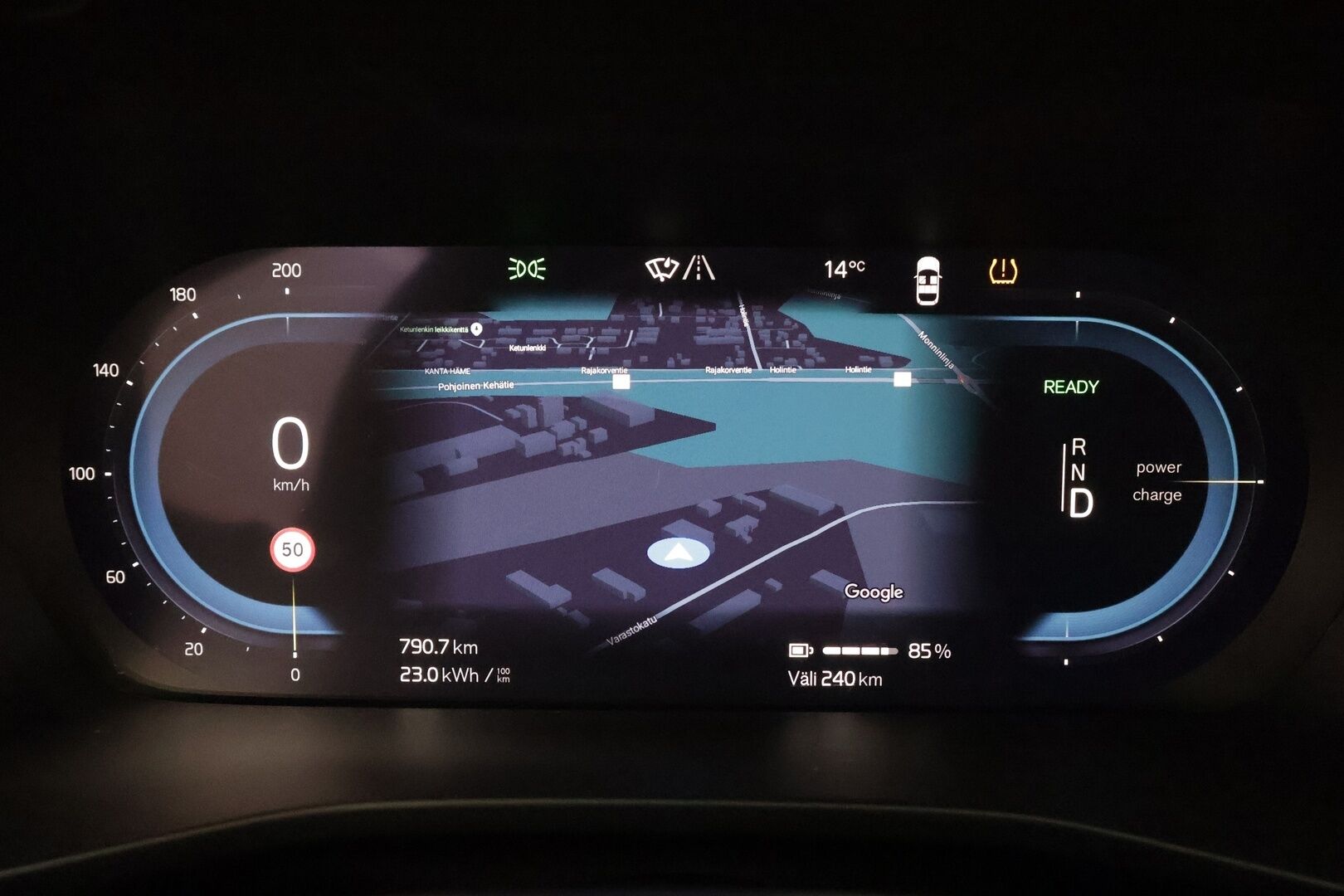 Volvo C40 2023 Recharge Single Plus aut * Pixel-LED / Pilot assist / Lasikatto / Muistipenkki / Harman/Kardon * - Akku kuntotarkastettu SOH 96,2% / Lämpöpumppu /  2x renkaat / Huippu varusteltu yksilö! 