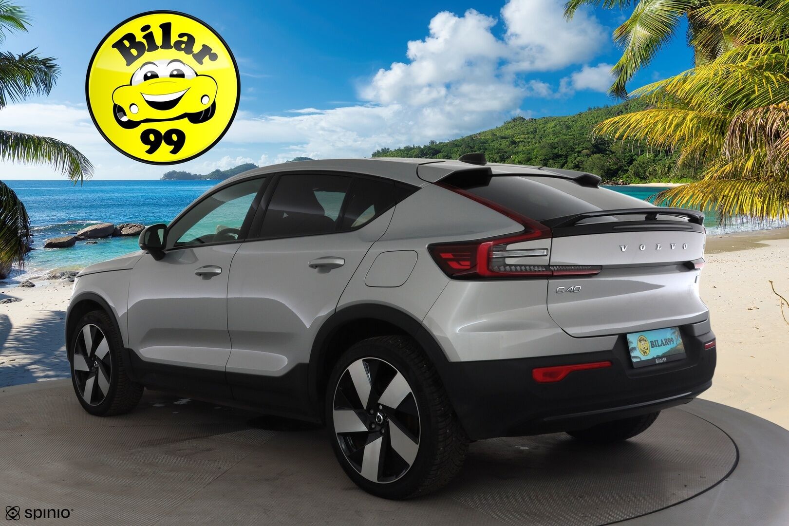 Volvo C40 2023 Recharge Single Motor Plus Edition * ACC / ILP / P.kamera / LED / Navi / Lasikatto / Muistipenkki / BLIS / Puolinahat * - Kahdet renkaat aluvanteilla / Merkkihuollettu - HULLUT JOULUT KORKOTARJOUS 2,49% 