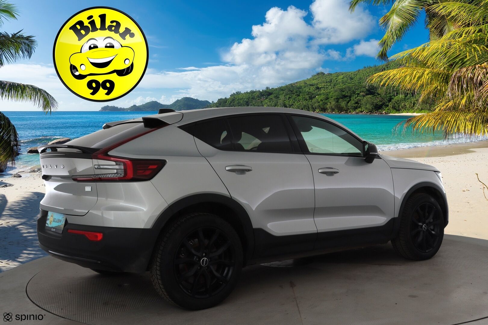 Volvo C40 2023 Recharge Single Motor Plus Edition * ACC / ILP / P.kamera / LED / Navi / Lasikatto / Muistipenkki / BLIS / Puolinahat * - Kahdet renkaat aluvanteilla / Merkkihuollettu - HULLUT JOULUT KORKOTARJOUS 2,49% 