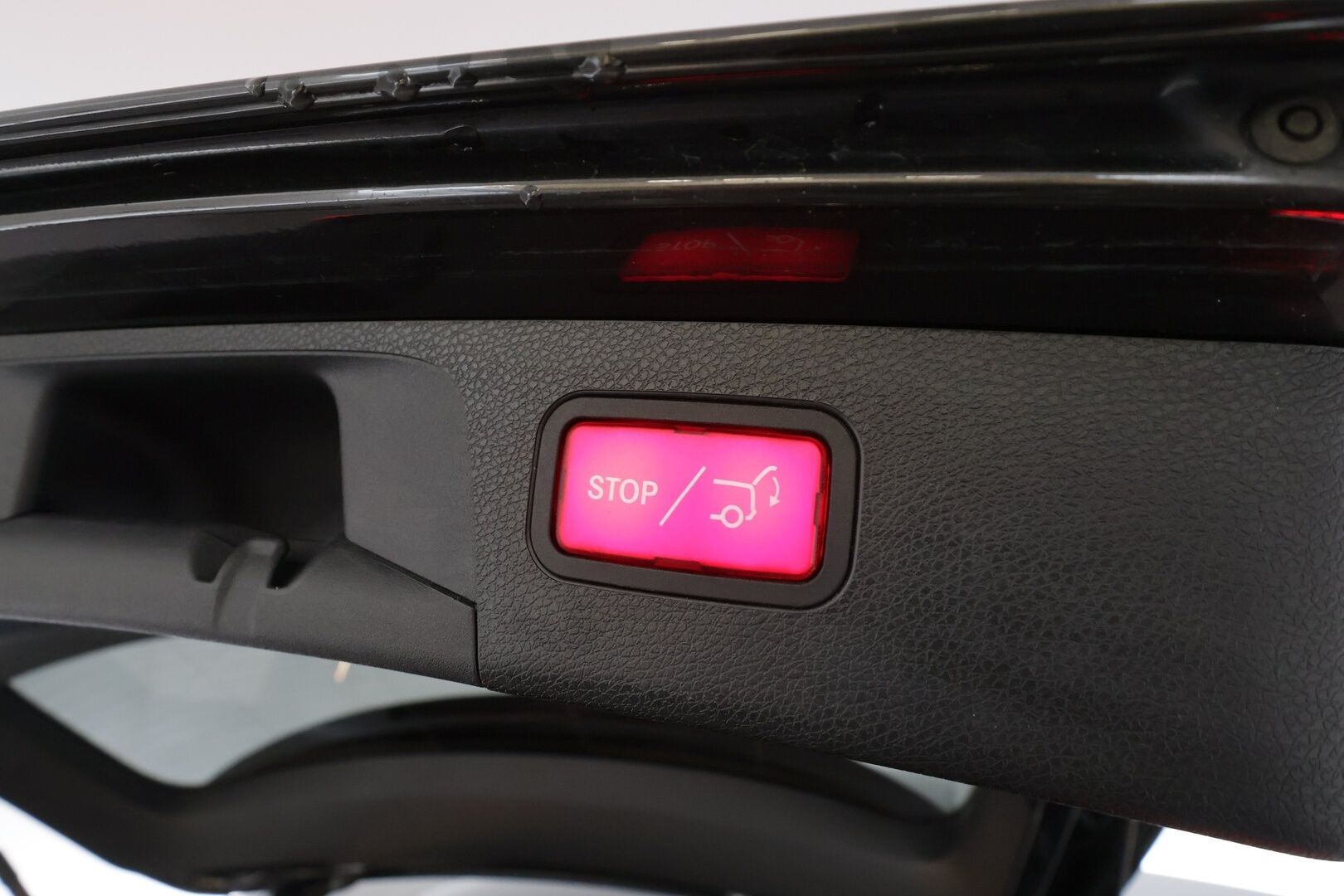 MERCEDES-BENZ E 2021 220 d 4MATIC T Business AMG * Webasto / 360° / Vakkari / Multibeam / Widescreen / Koukku / Puolinahat * - Kahdet renkaat aluvanteilla 