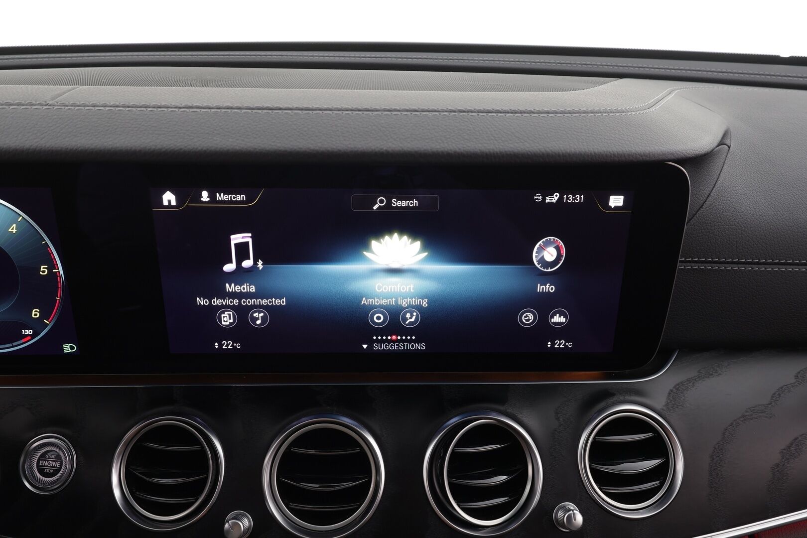 MERCEDES-BENZ E 2021 220 d 4MATIC T Business AMG * Webasto / 360° / Vakkari / Multibeam / Widescreen / Koukku / Puolinahat * - Kahdet renkaat aluvanteilla 