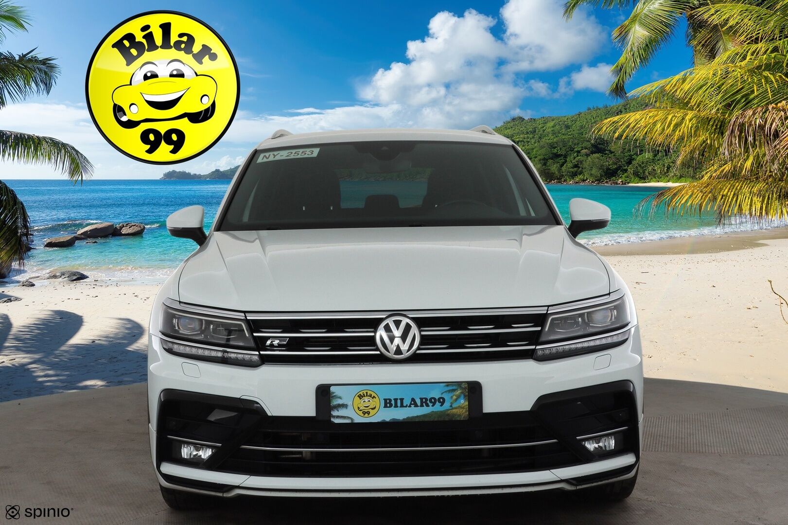 VOLKSWAGEN TIGUAN 2018 R-line 2,0 TSI 132 kW 4MOTION DSG * Webasto / Koukku / ACC / LED / P.Kamera / Digimittaristo * - Kahdet renkaat / R-Line / Dynaudio