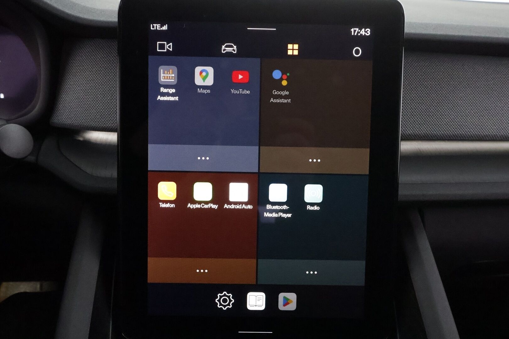 POLESTAR 2 2022 Long Range Dual Motor 78 kWh * ACC / 360° / H&K / ILP / Pixel LED / Koukku / Muistipenkki / Lasikatto * - HULLUT JOULUT KORKOTARJOUS 2,49% 