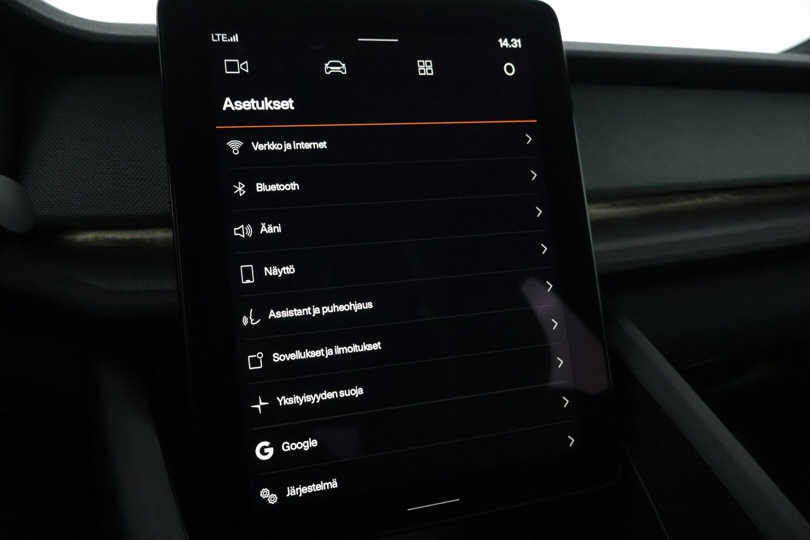 POLESTAR 2 2022 Long Range Dual Motor 78 kWh * ACC / 360° / H&K / ILP / Pixel LED / Koukku / Muistipenkki / Lasikatto * - Akku kuntotarkastettu 