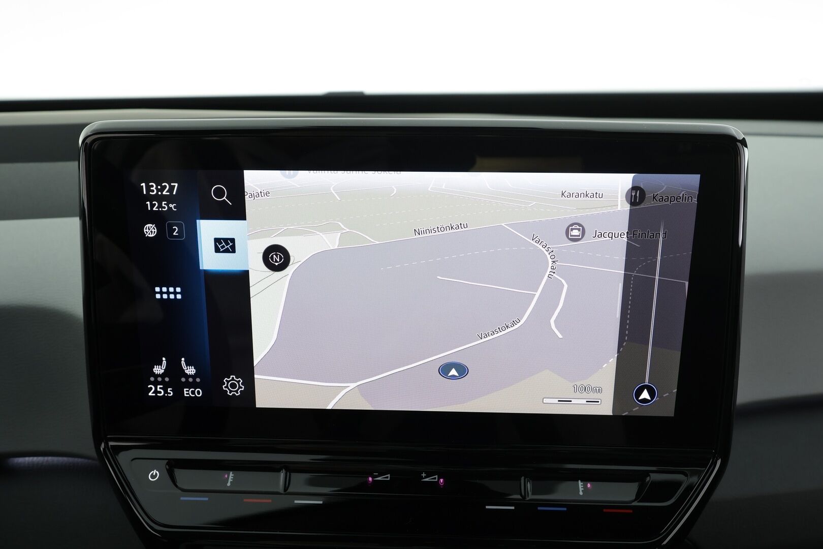 VOLKSWAGEN ID.3 2020 1st MAX Pro Performance 150 kW * ILP / HUD / ACC / Lasikatto / IQ-Light / P.Kamera / Kaistavahti / Navi / Keyless * - Kahdet renkaat / Koti & kauppalaturi - HULLUT JOULUT KORKOTARJOUS 2,49% 