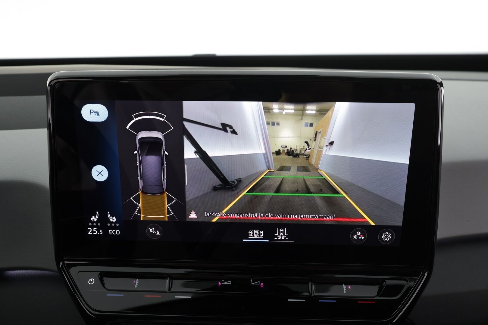 VOLKSWAGEN ID.3 2020 1st MAX Pro Performance 150 kW * ILP / HUD / ACC / Lasikatto / IQ-Light / P.Kamera / Kaistavahti / Navi / Keyless * - Kahdet renkaat / Koti & kauppalaturi - HULLUT JOULUT KORKOTARJOUS 2,49% 