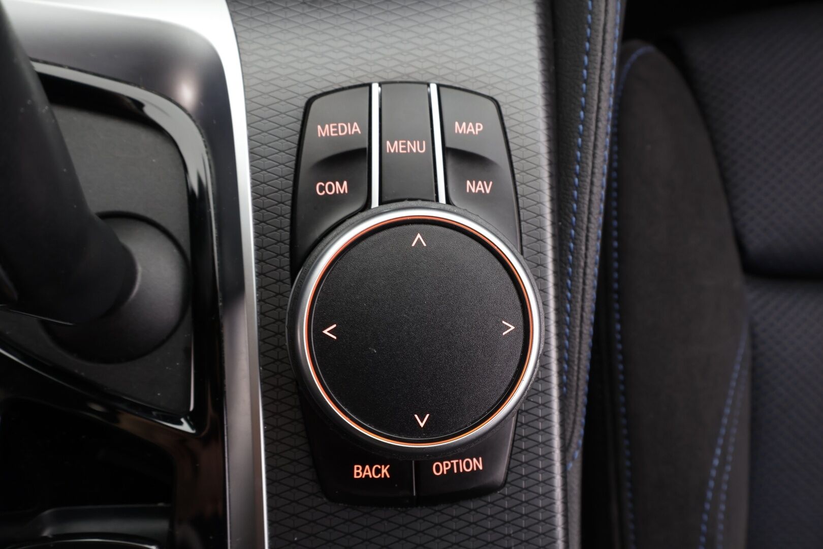 BMW 520 2021 G31 xDrive M Sport *  ACC / Webasto / P.kamera / koukku / LED / Navi / Keyless * - Kahdet renkaat - HULLUT JOULUT KORKOTARJOUS 2,49% 