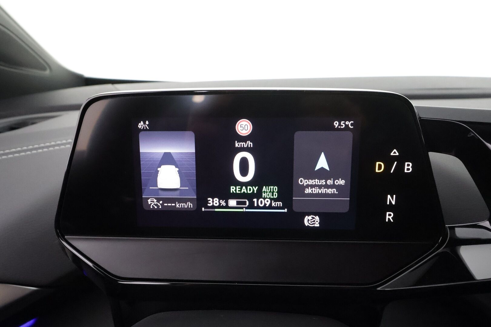 VOLKSWAGEN ID.4 2023 150kW 82kWh Top Sport Plus * ACC / 360° / LED / Navi / ILP / Muistipenkit hieronnalla / Koukku / KeylessGo * - Akku kuntotarkastettu / Kahdet renkaat aluvanteilla / Merkkihuollettu